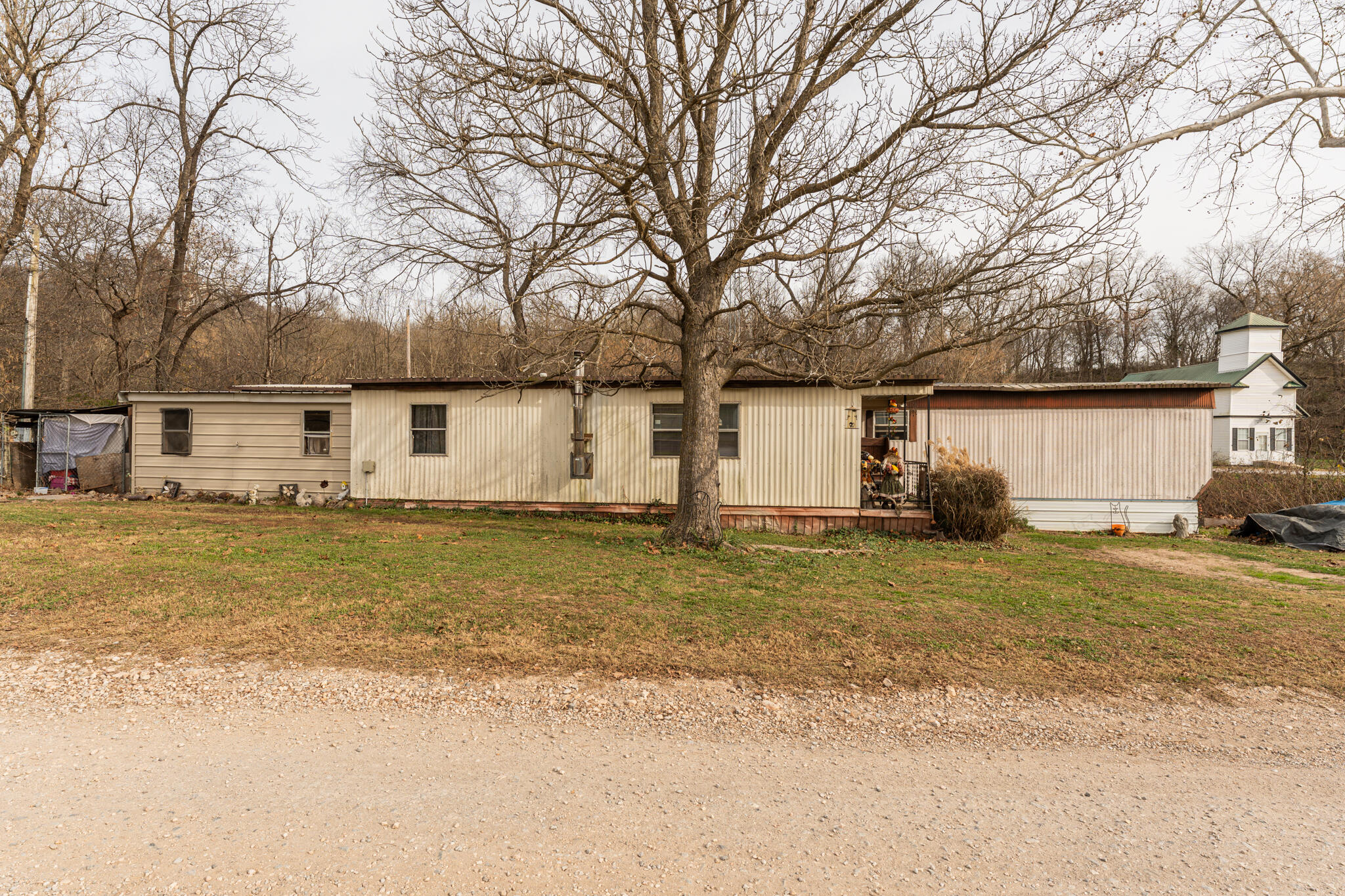 16764 Fletcher Road Property Photo 17