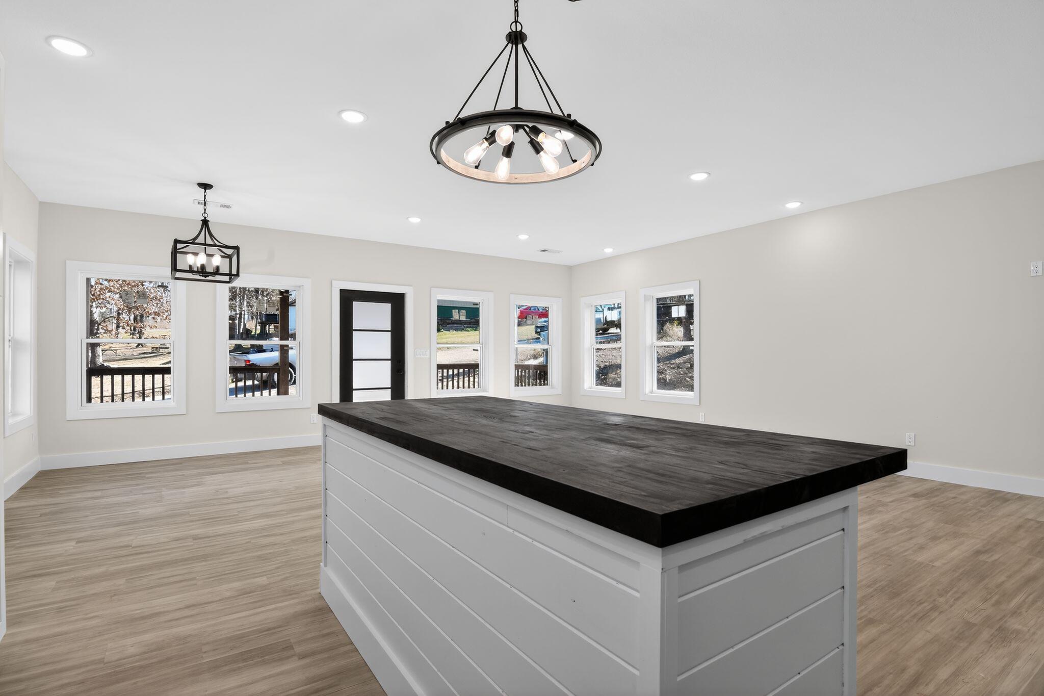 24407 Songbird Drive Property Photo 10