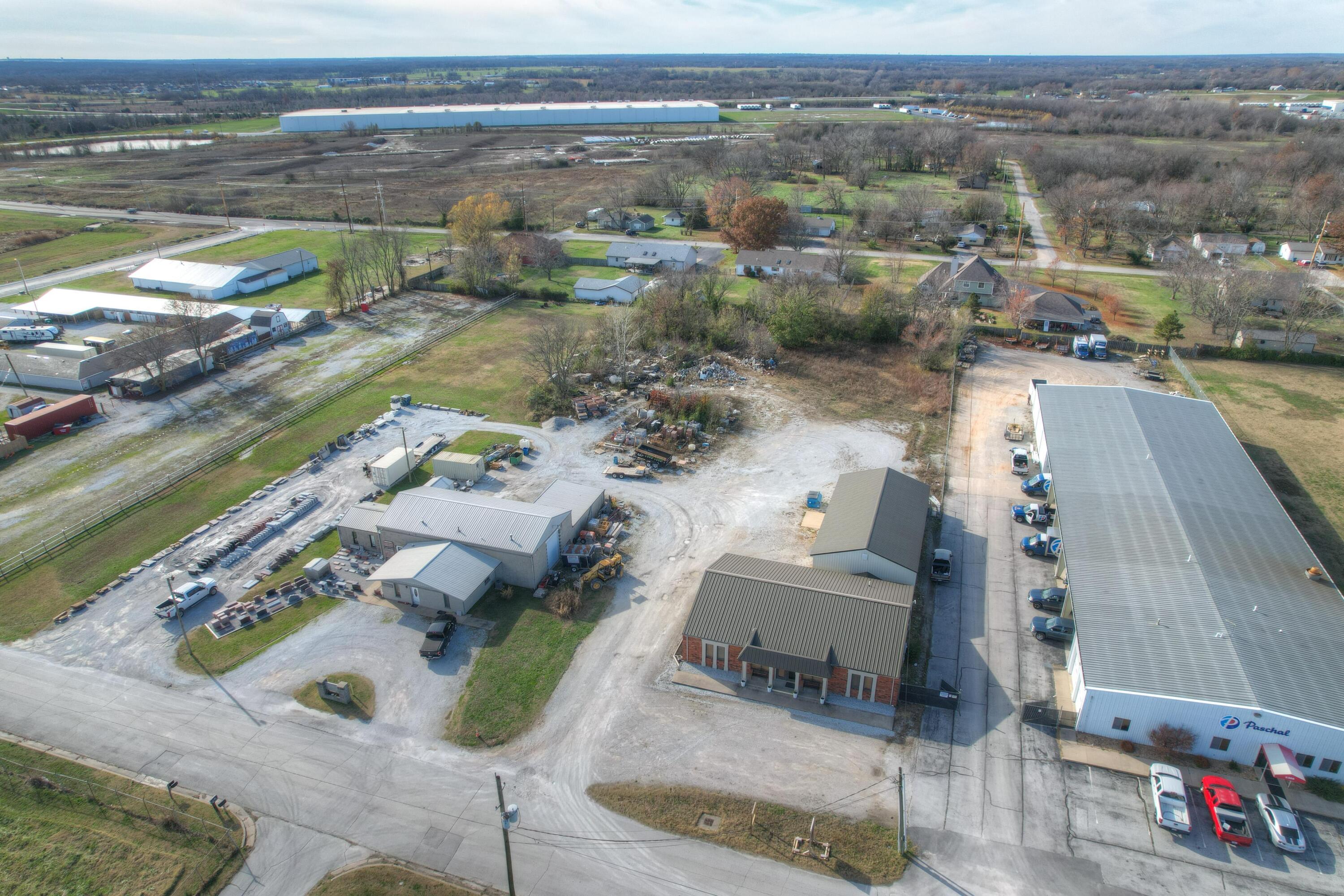 2307 Missouri Avenue Property Photo 45
