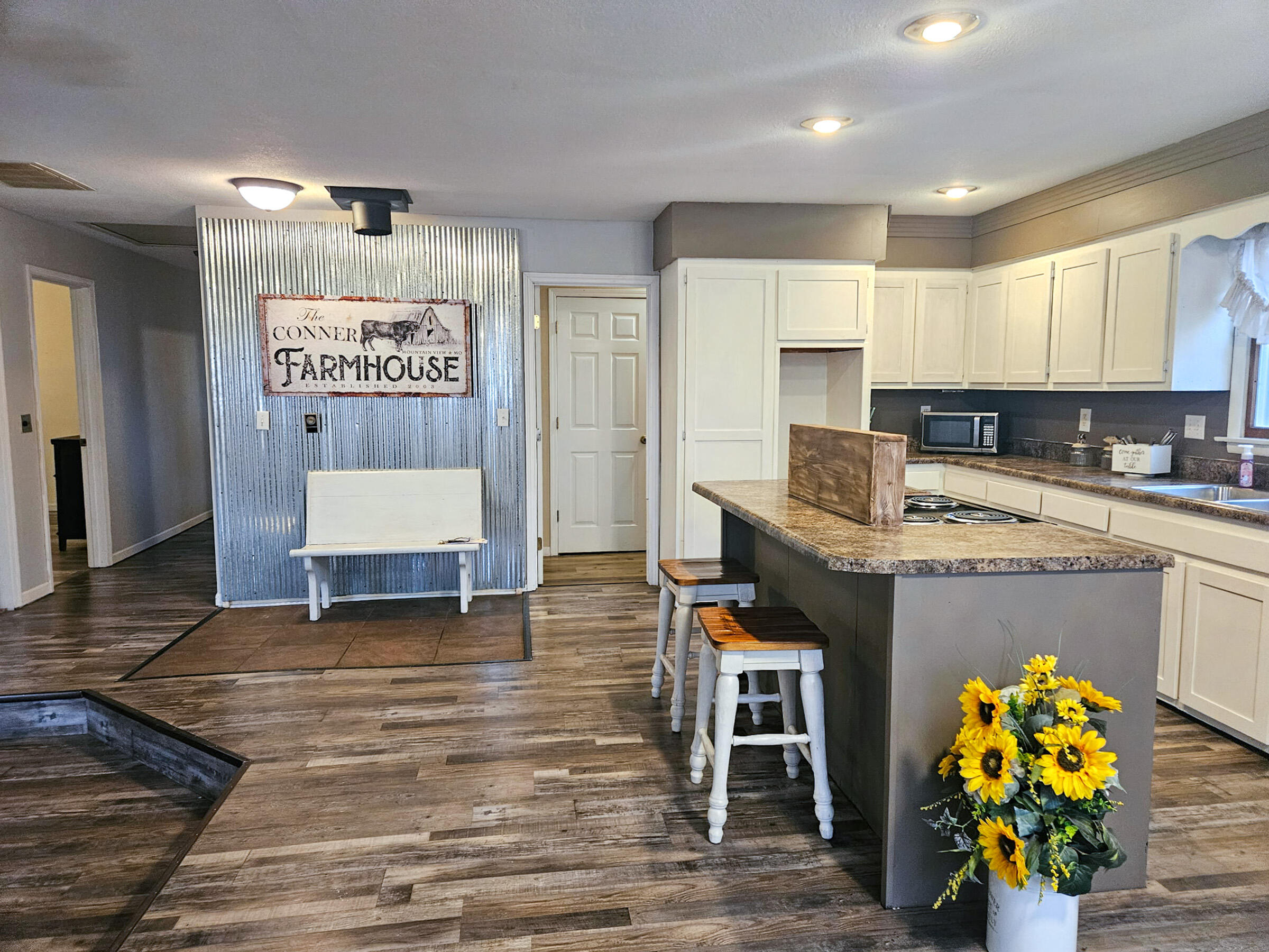 21371 Howell Road Property Photo 9