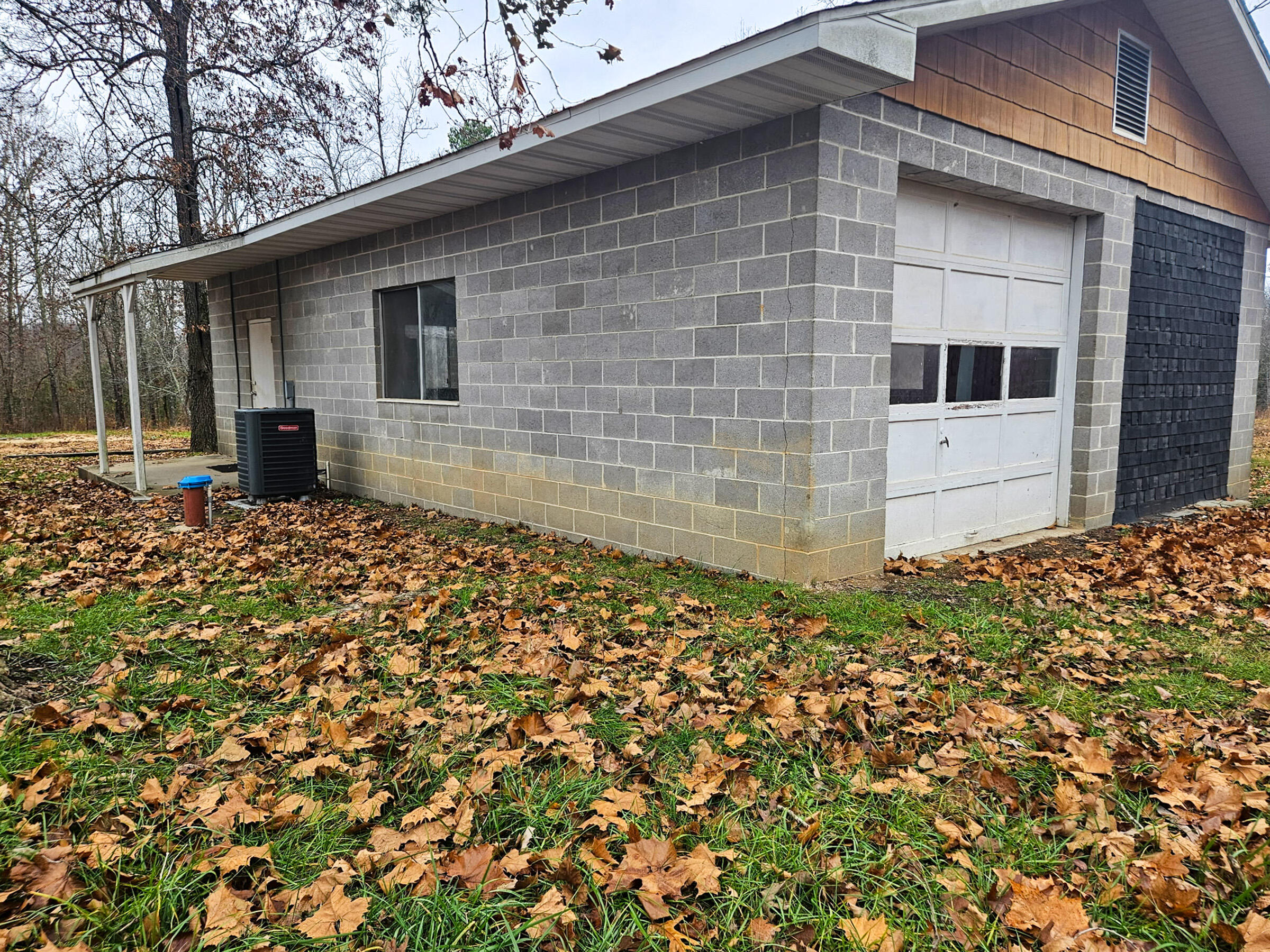 21371 Howell Road Property Photo 37
