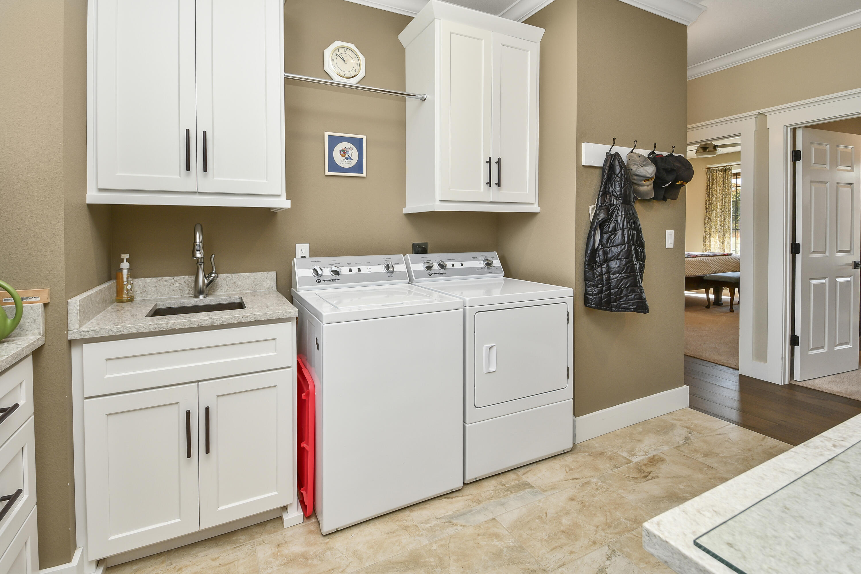 74 Hunters Drive Property Photo 26