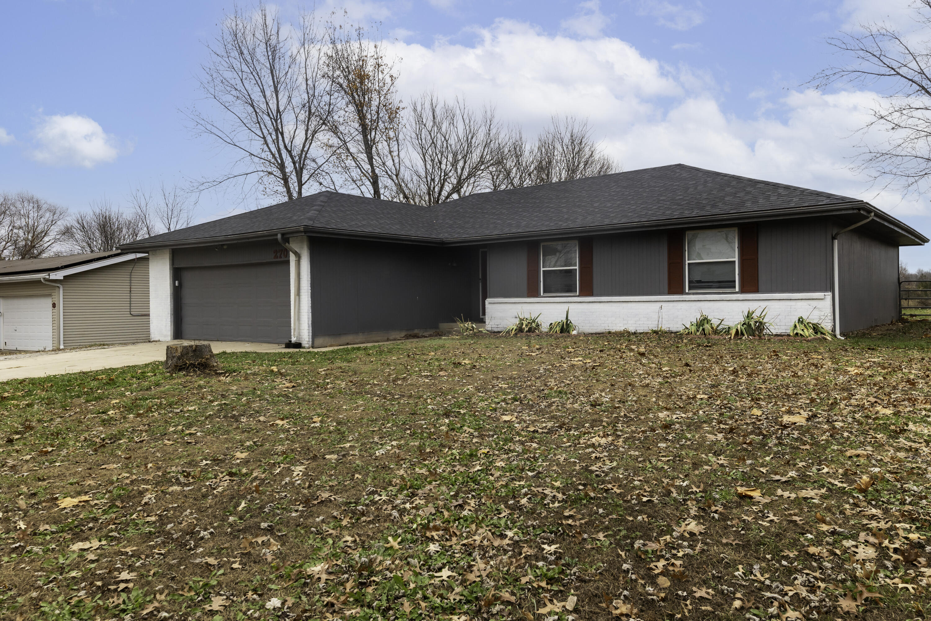270 South Meadowlark Street Property Photo 2