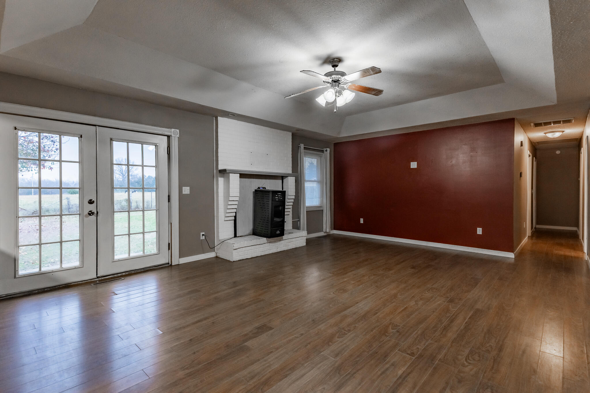 270 South Meadowlark Street Property Photo 6
