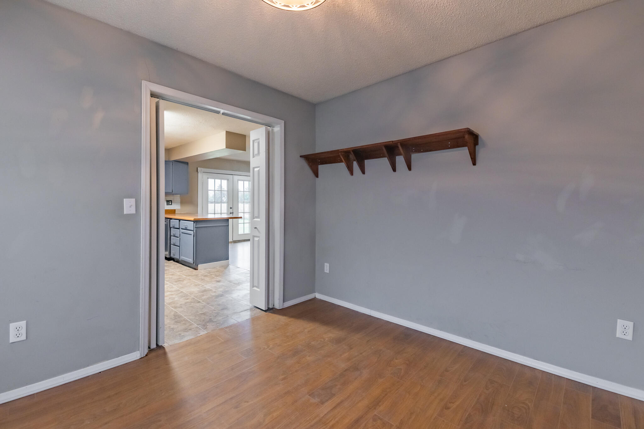 270 South Meadowlark Street Property Photo 17