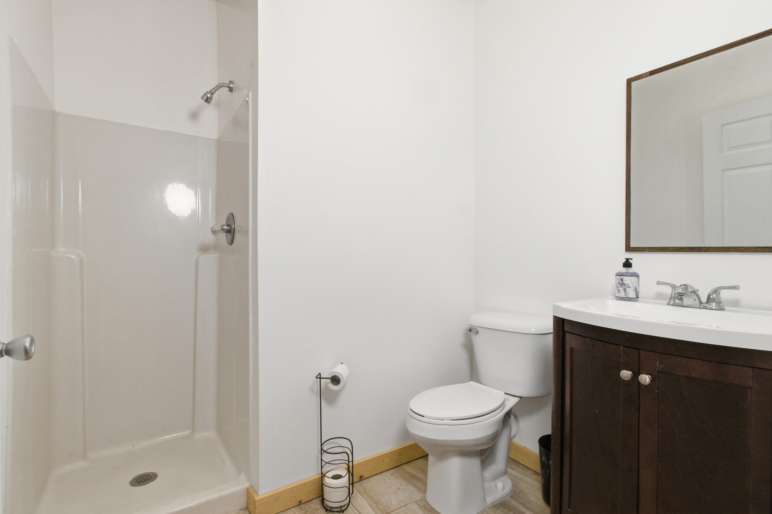 305 Thomas Street Property Photo 16
