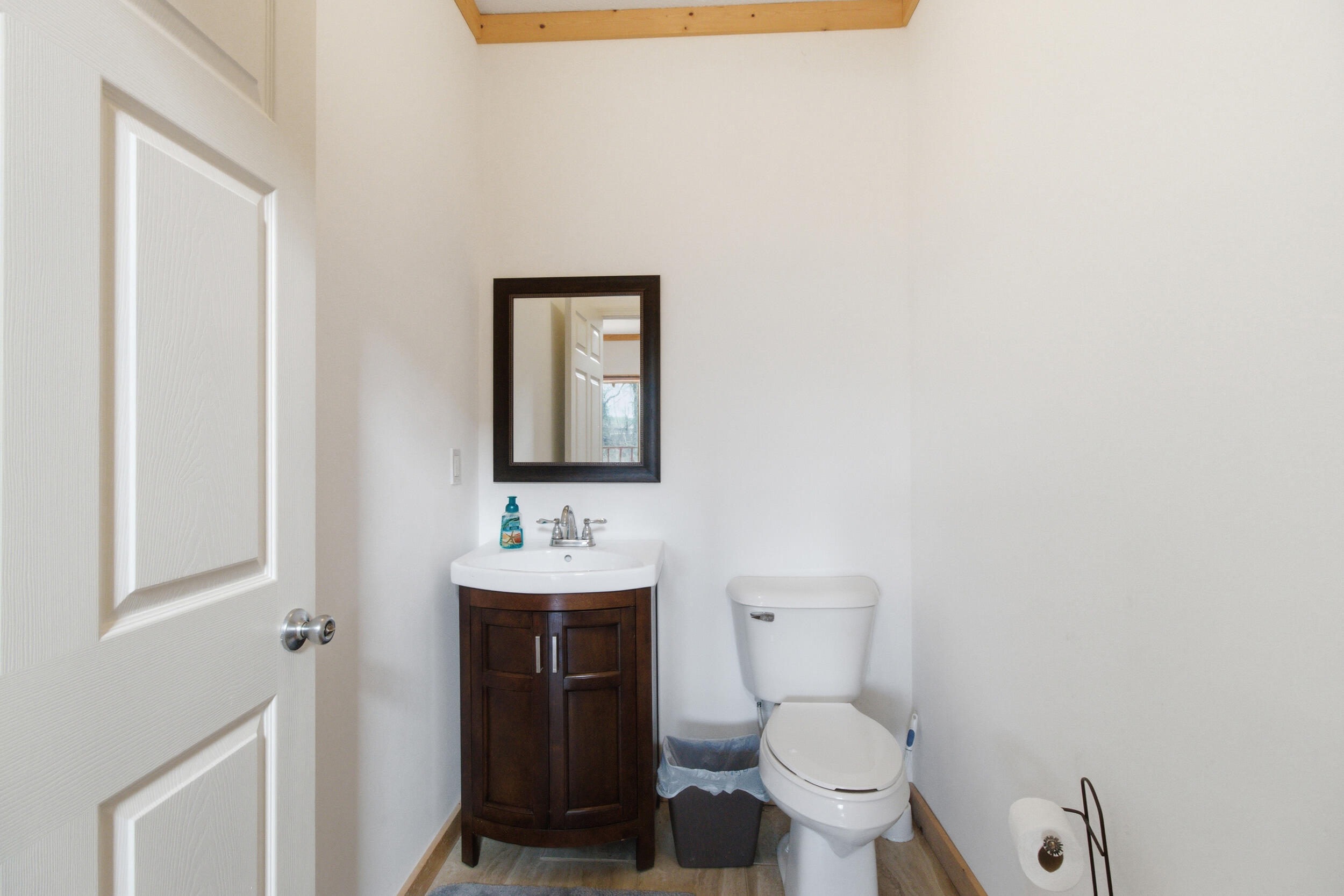 305 Thomas Street Property Photo 20