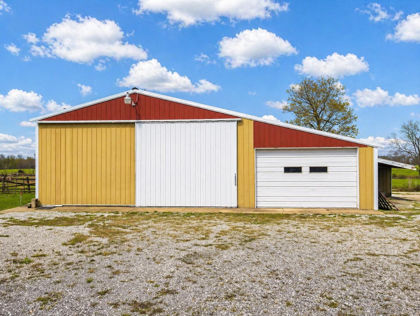 19071 Highway 32 Property Photo 3