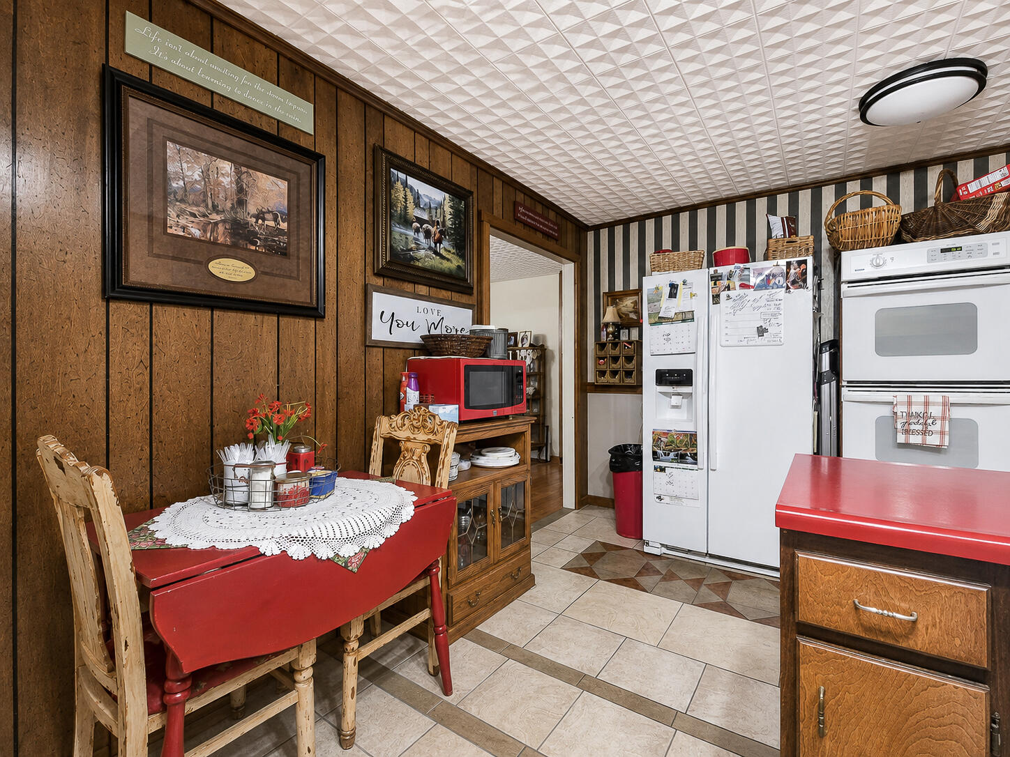 19071 Highway 32 Property Photo 5