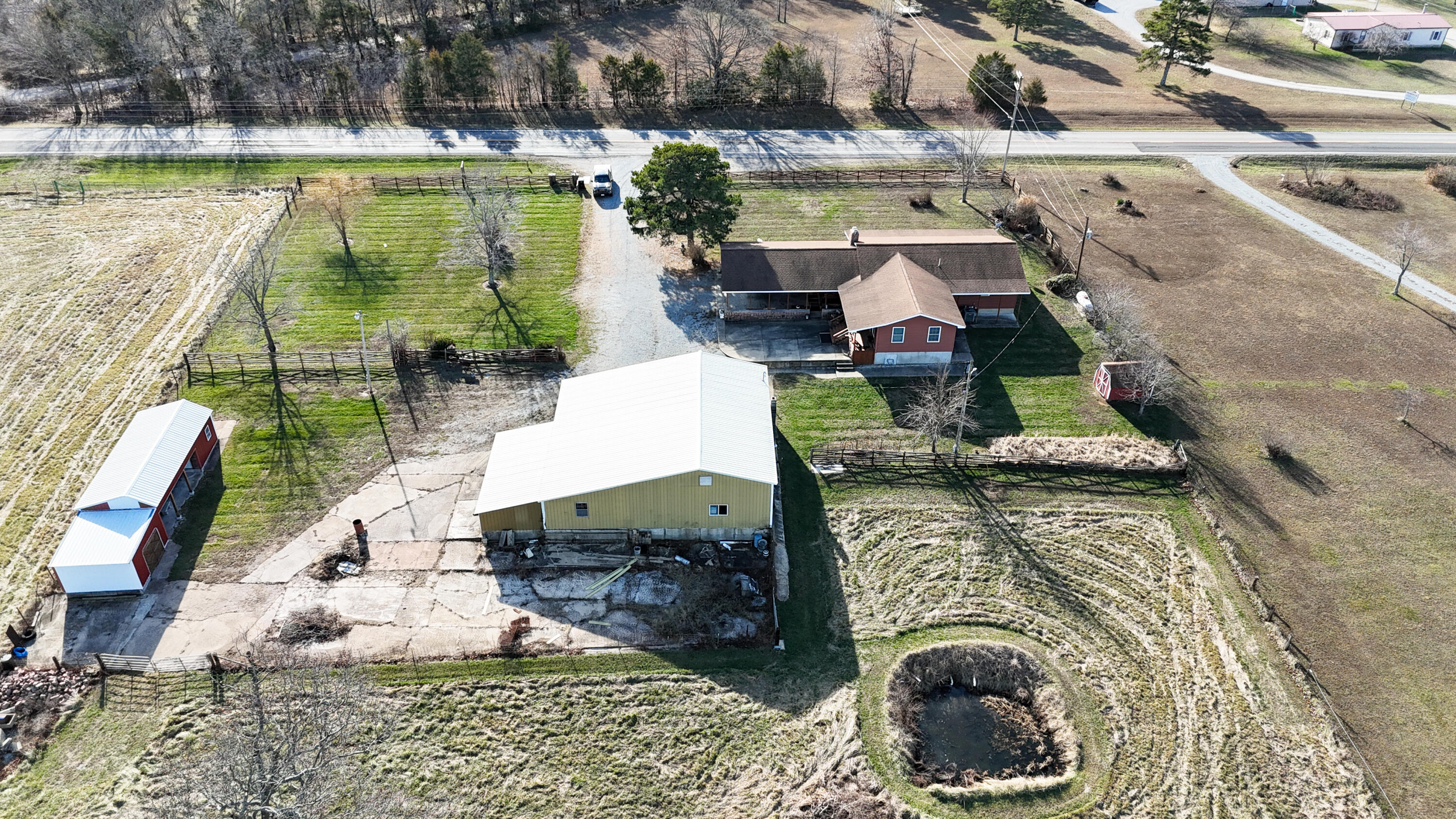 19071 Highway 32 Property Photo 23
