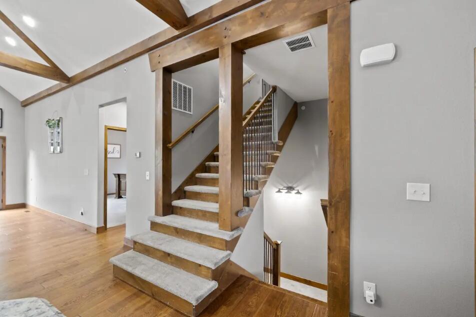 210 Deep Forest Property Photo 34