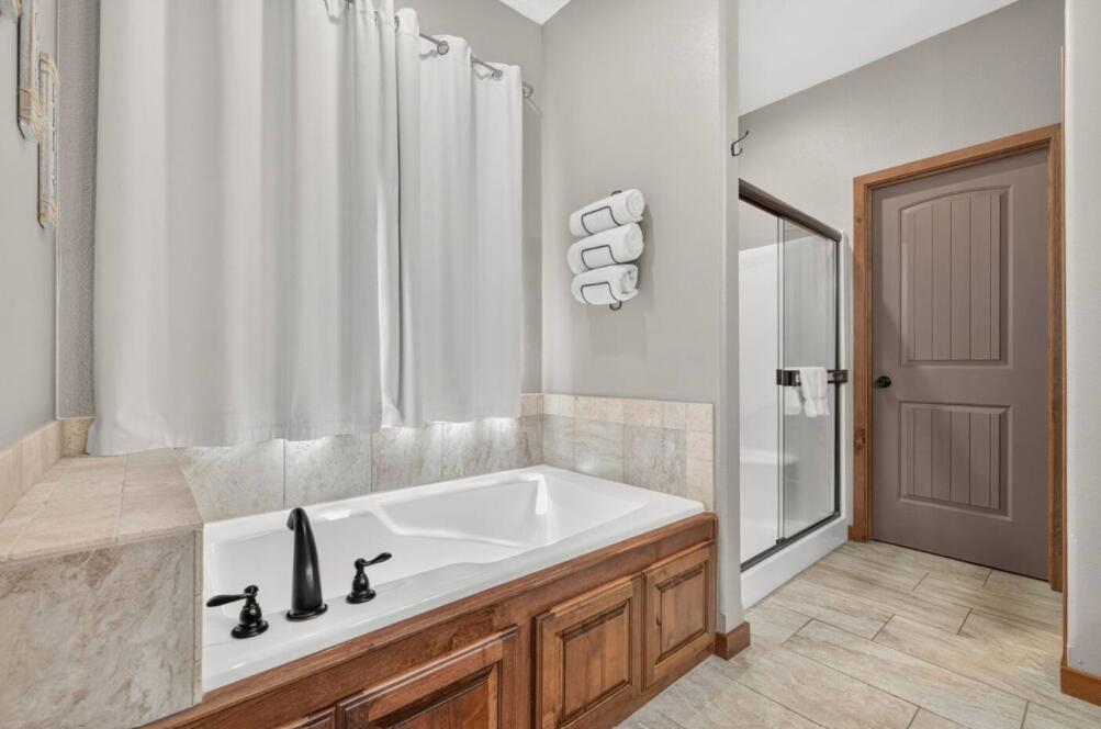 210 Deep Forest Property Photo 42