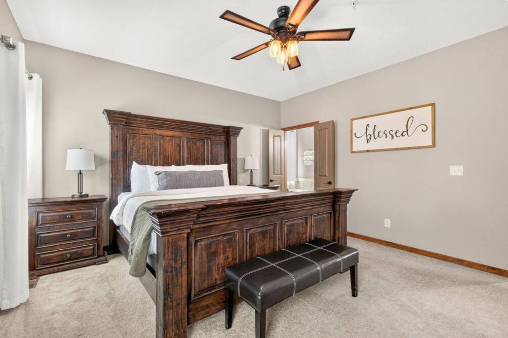 210 Deep Forest Property Photo 45