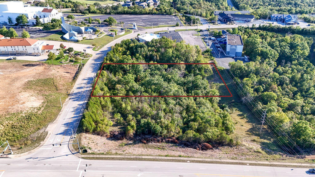000 Shepherd Of The Hills Expressway Property Photo 15