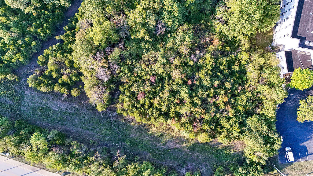 000 Expressway Lot 10 Property Photo 7