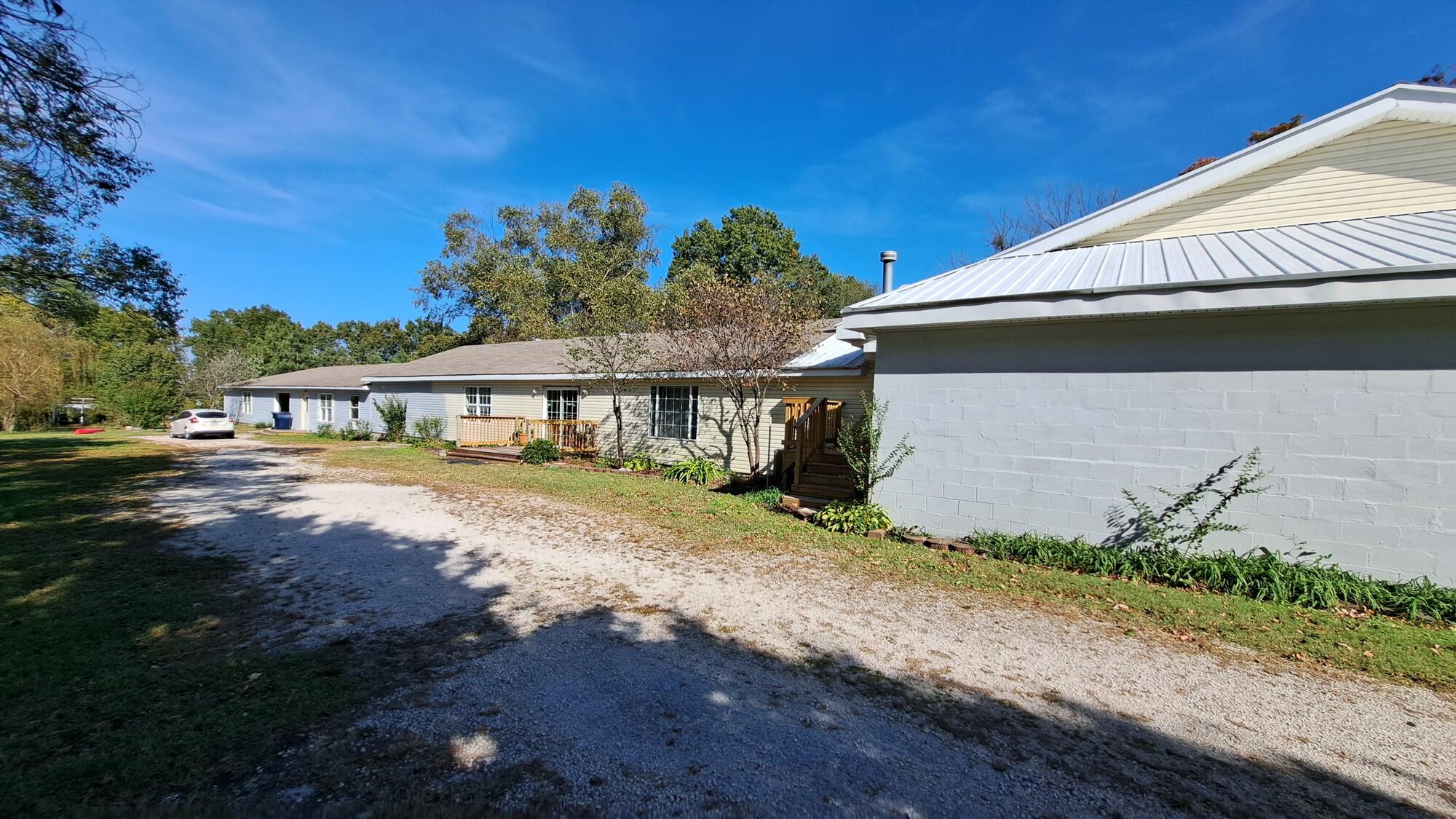 6271 Cedar Meadows Lane Property Photo 8