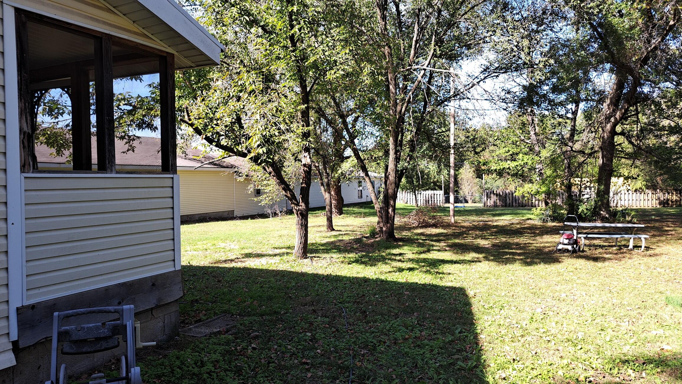 6271 Cedar Meadows Lane Property Photo 9