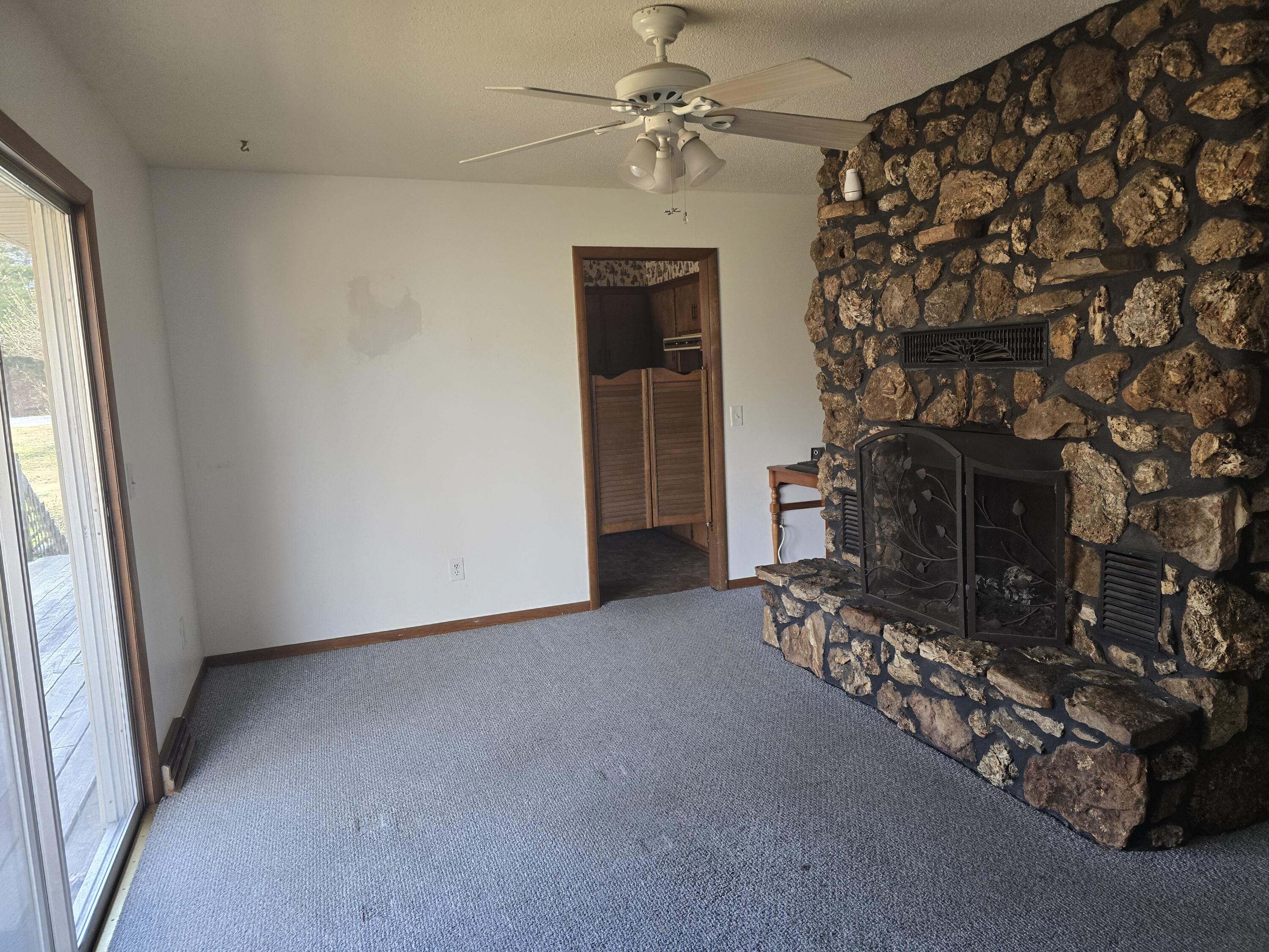 1700 Sherwood Lane Property Photo 10