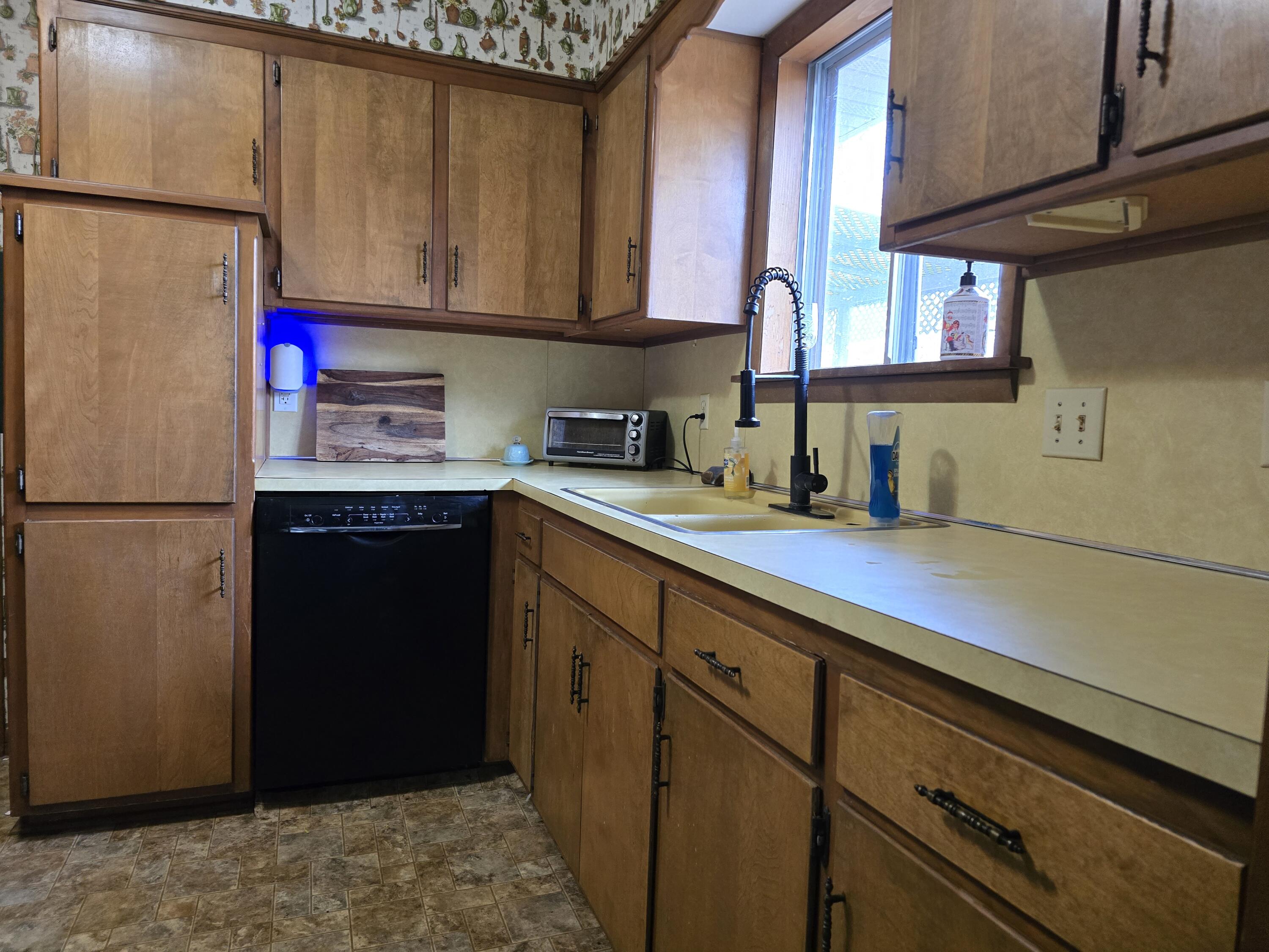 1700 Sherwood Lane Property Photo 14