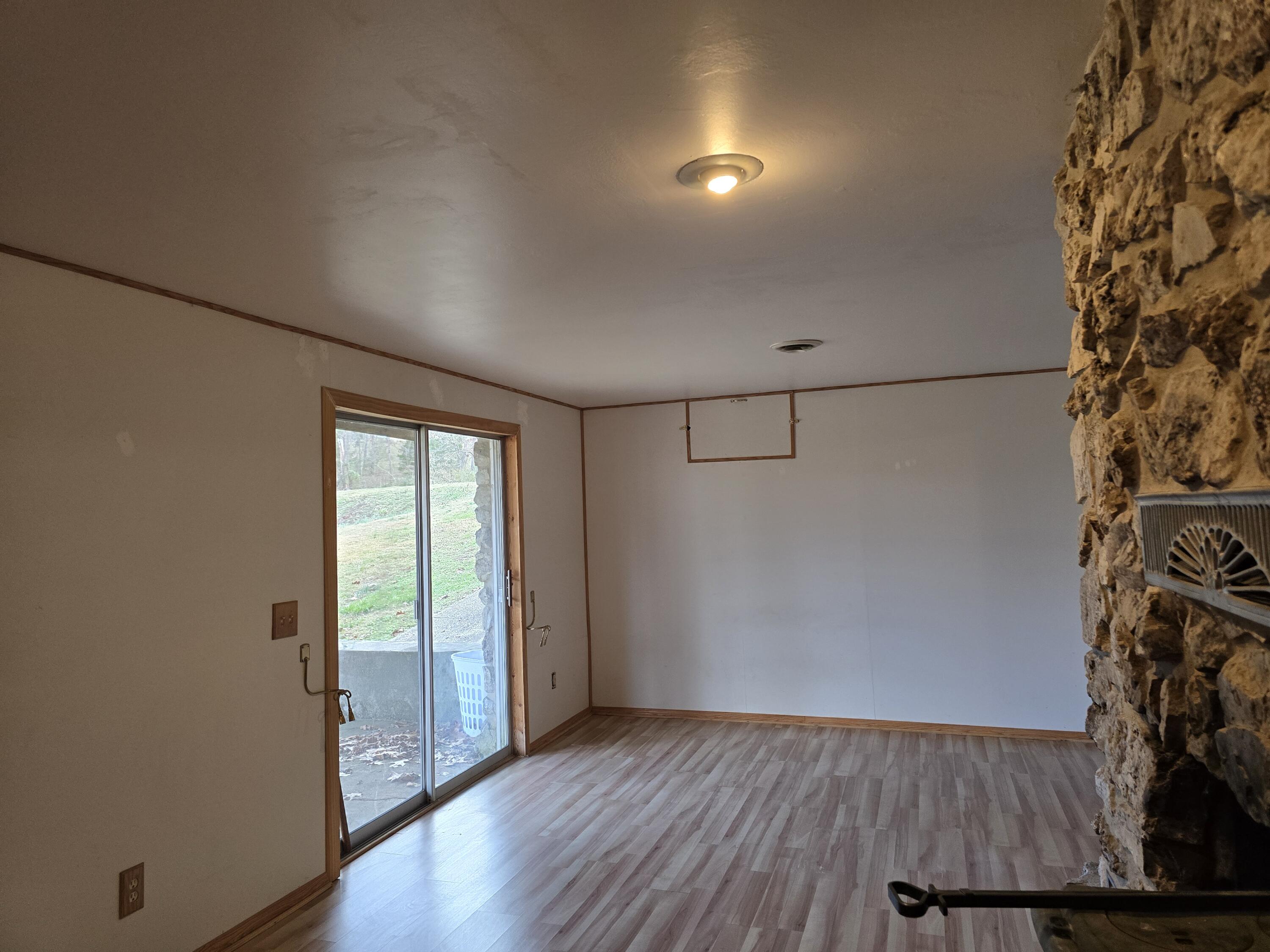 1700 Sherwood Lane Property Photo 28