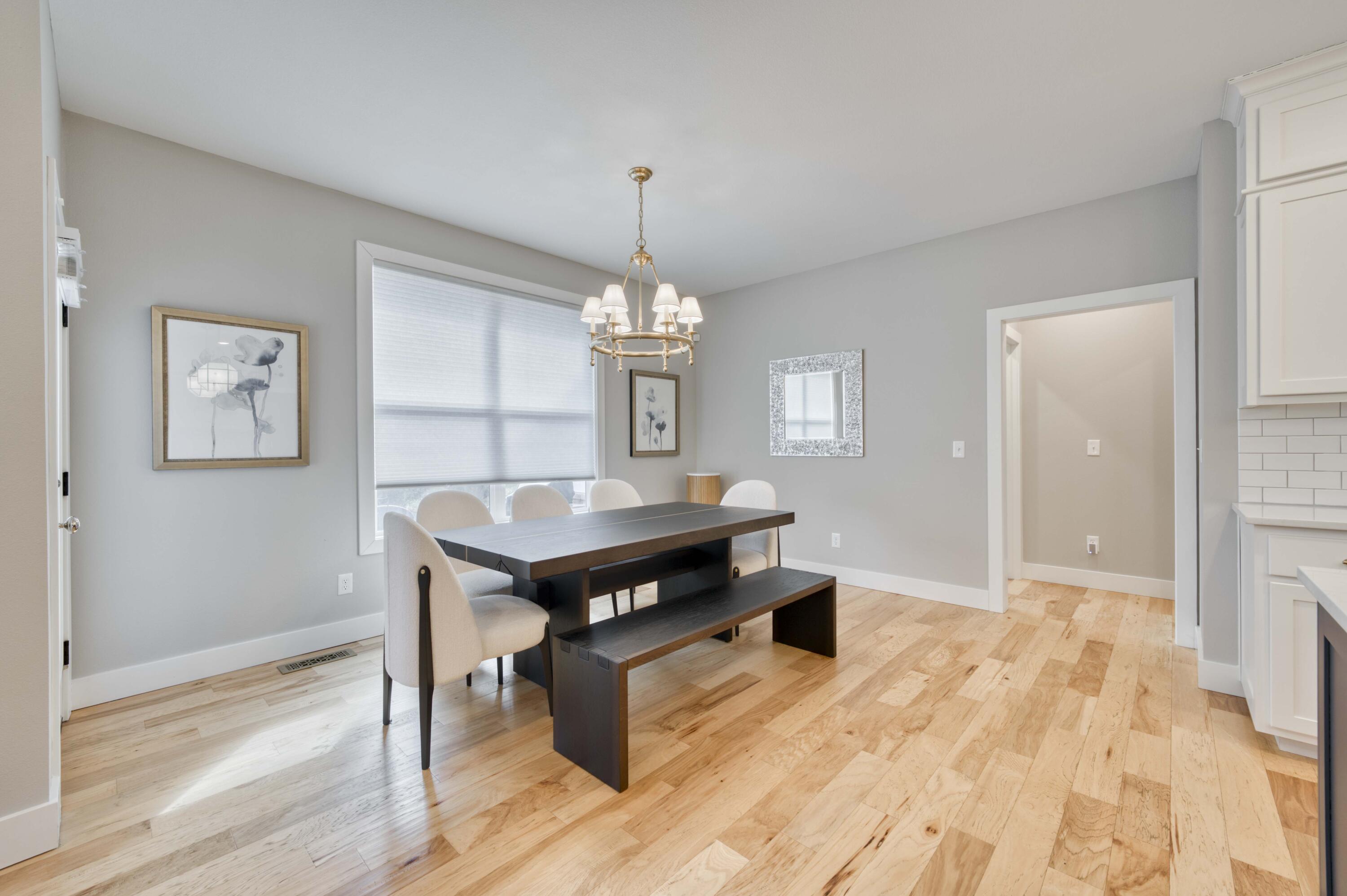 3722 East Woodhue Street Property Photo 24