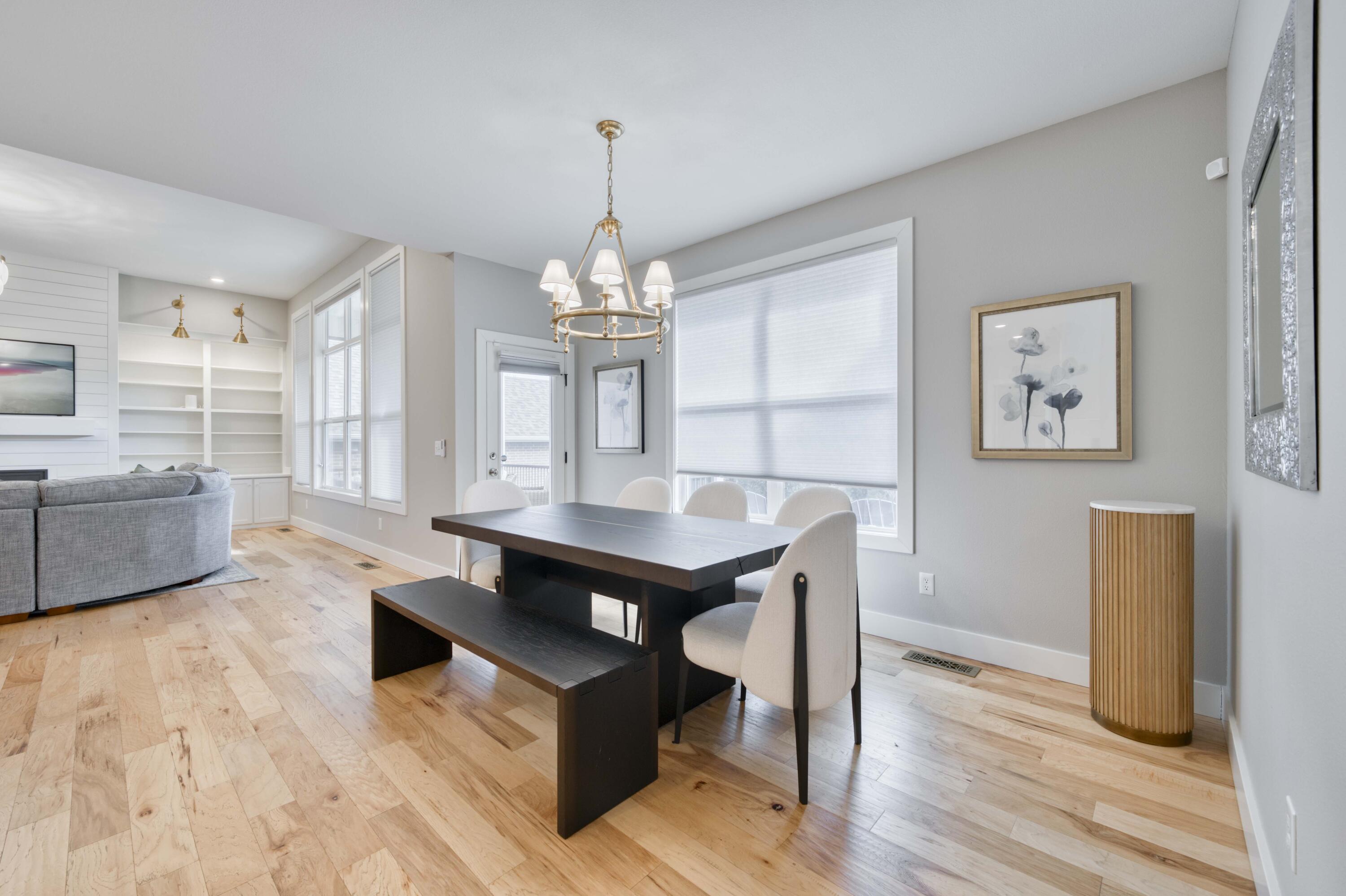 3722 East Woodhue Street Property Photo 29