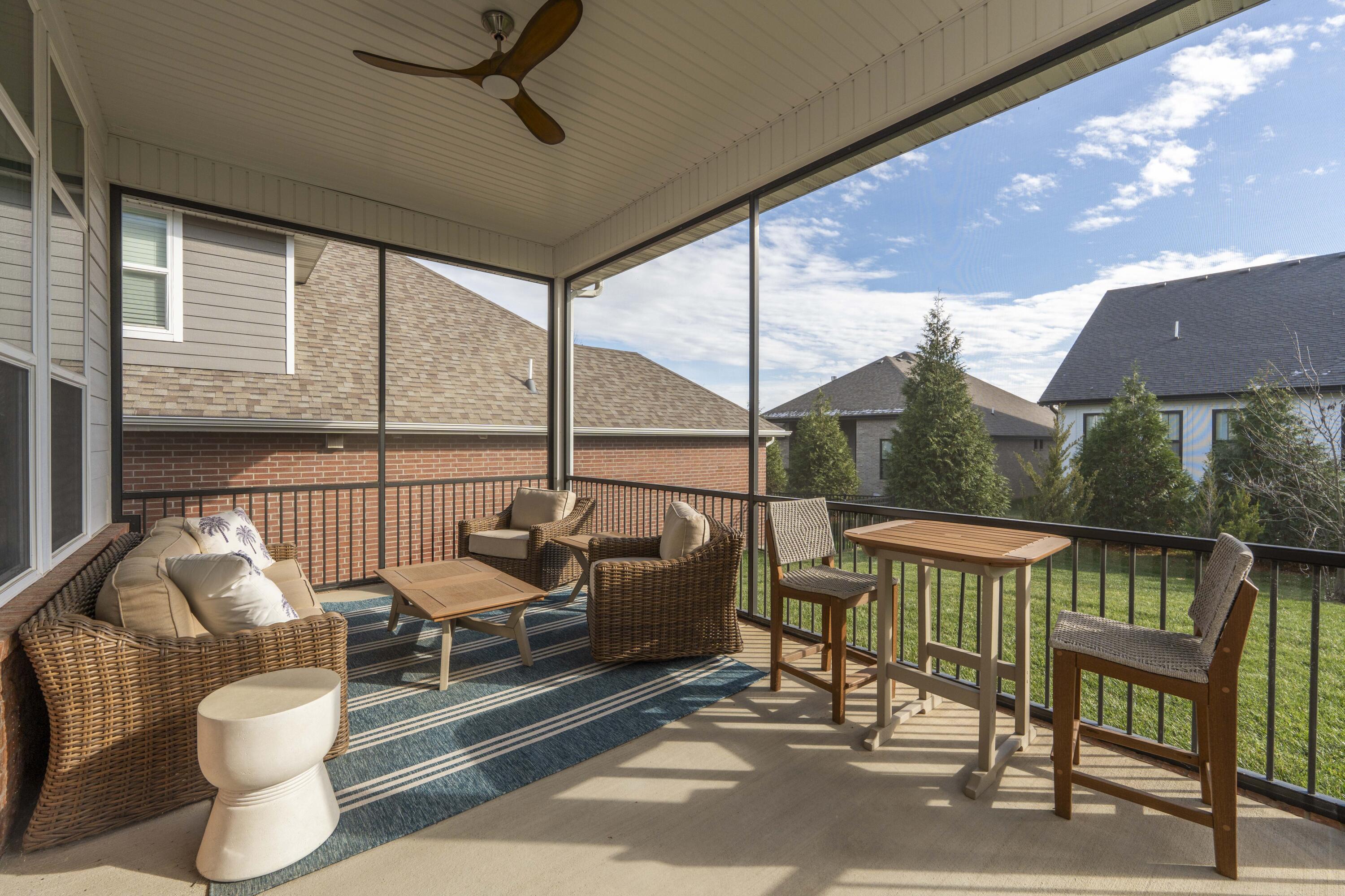 3722 East Woodhue Street Property Photo 40