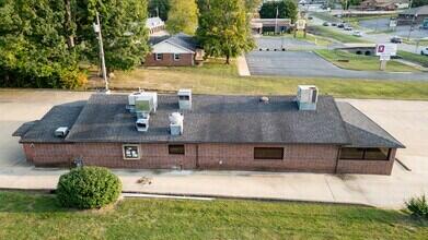 924 North Main Street Property Photo 2