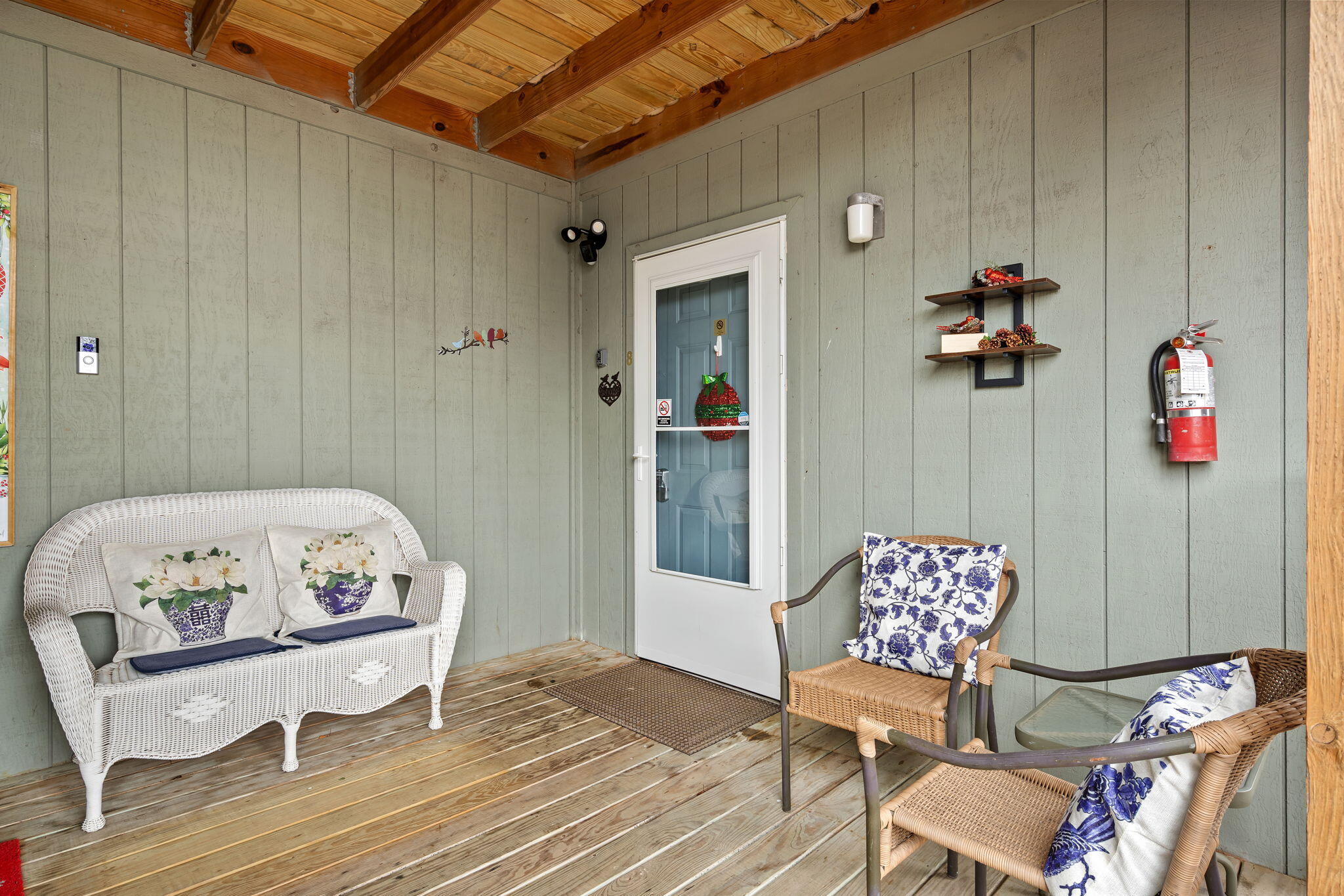 550 Notch Lane 8 Property Photo 15