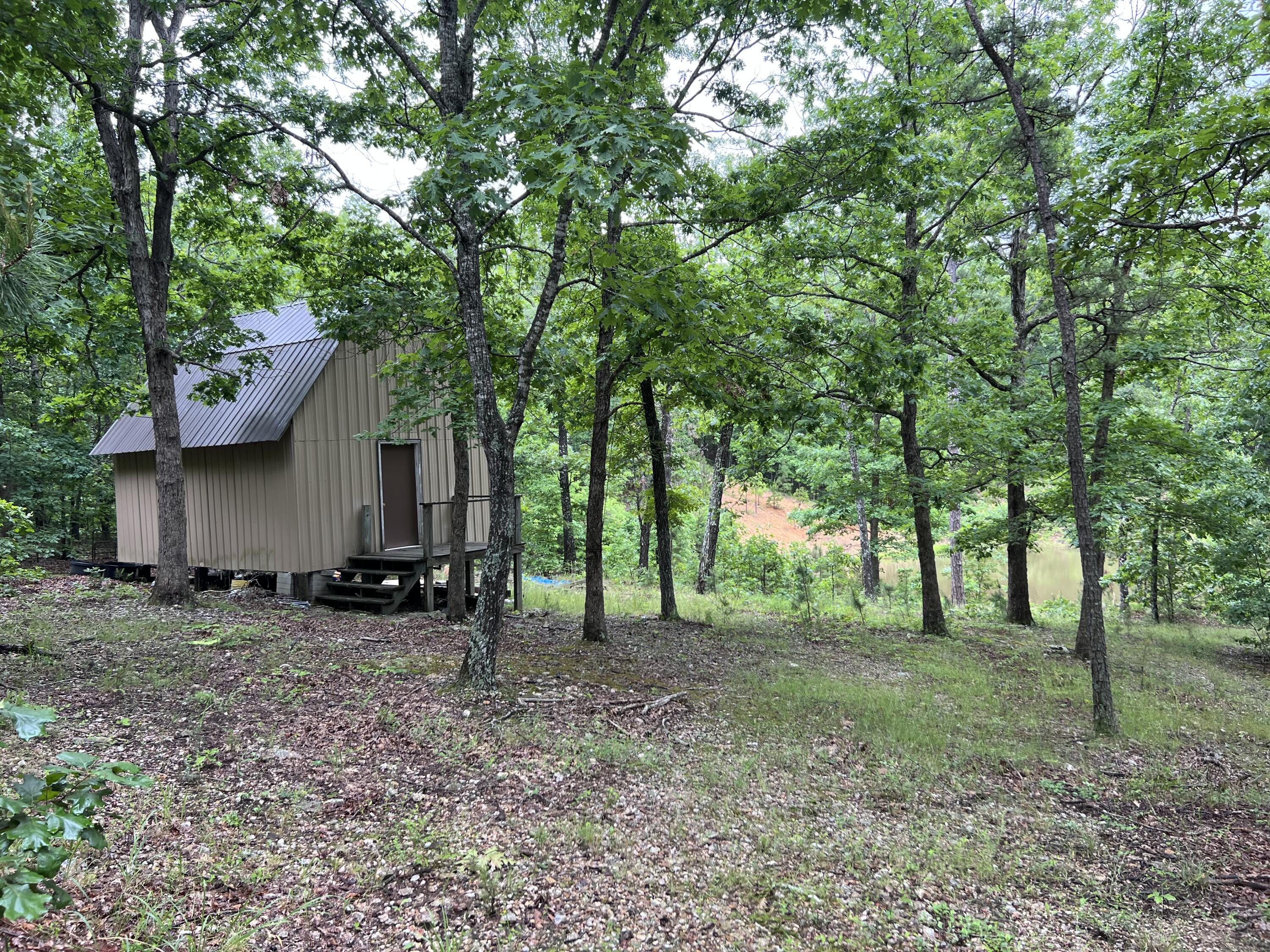 15768 Sargent Road Property Photo 4