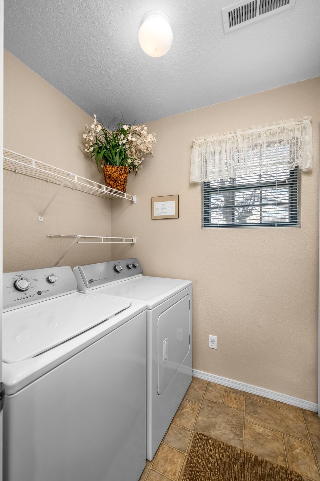 2700 Green Mountain Drive 213 Property Photo 15