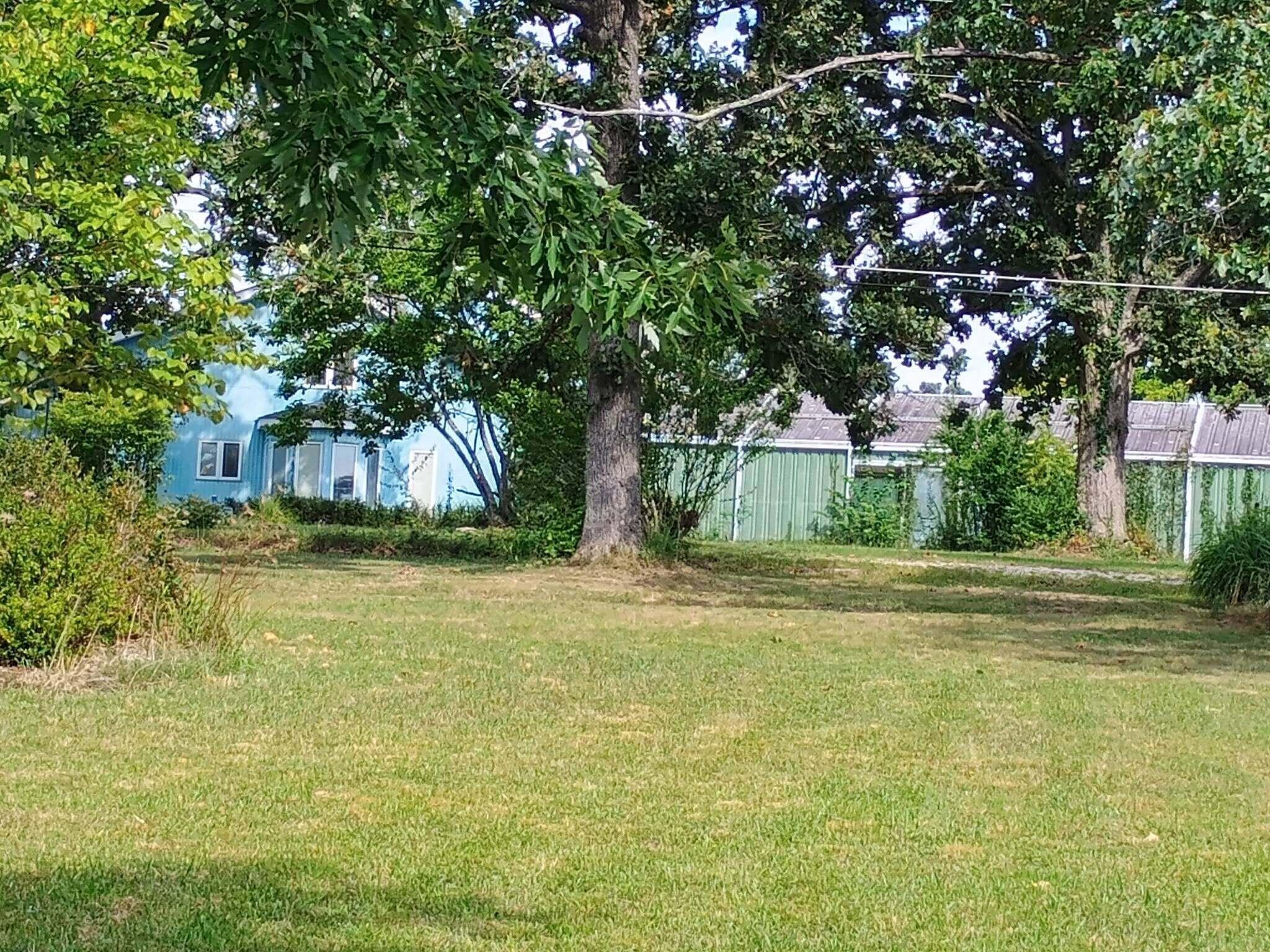 621 County Road 3230 Property Photo 12