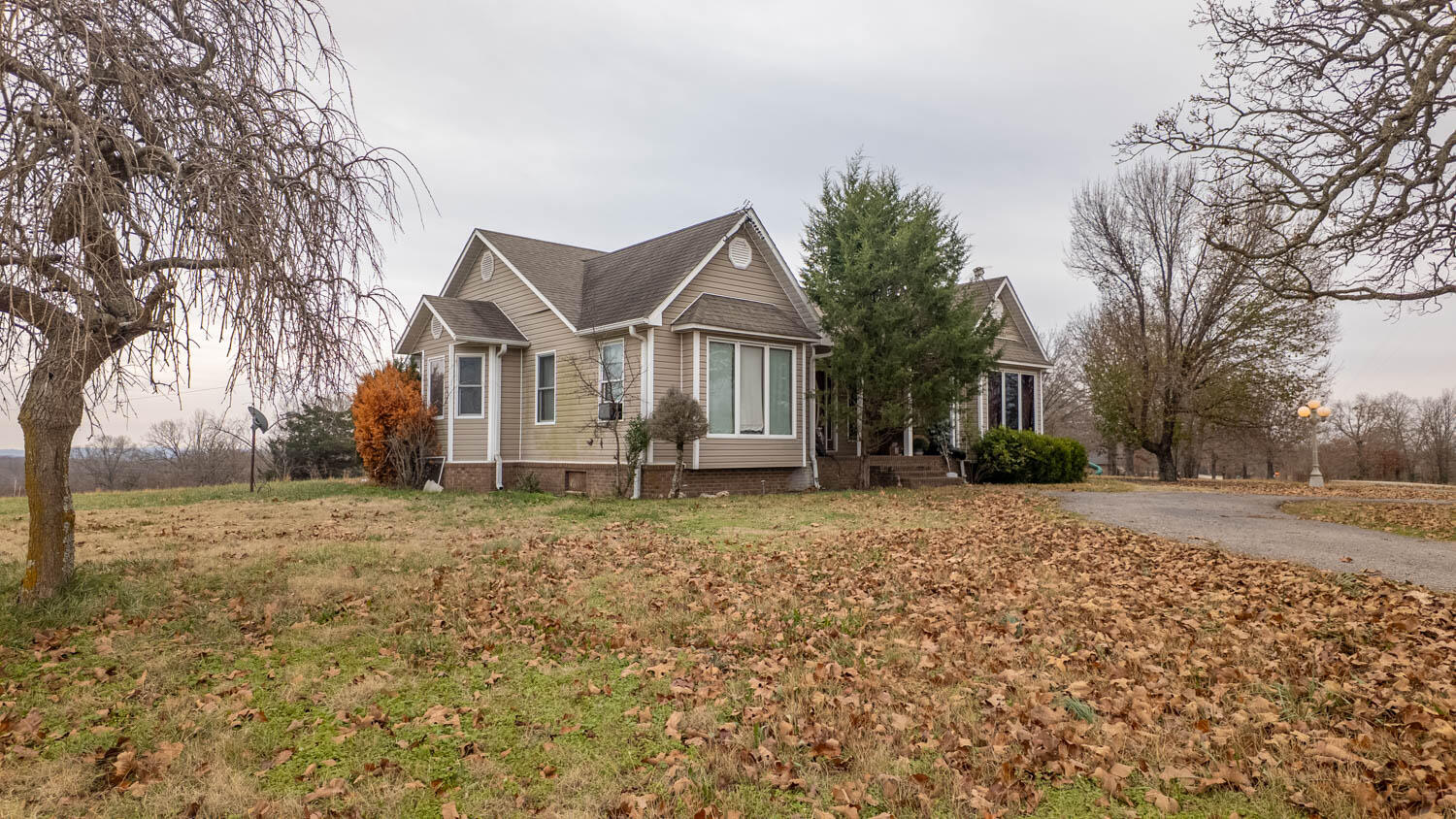 667 County Road 364 Property Photo 42