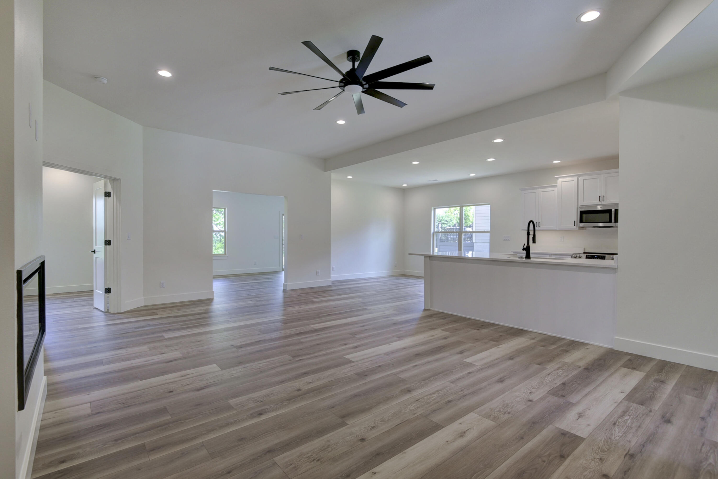 82 Mountain View Court Property Photo 5