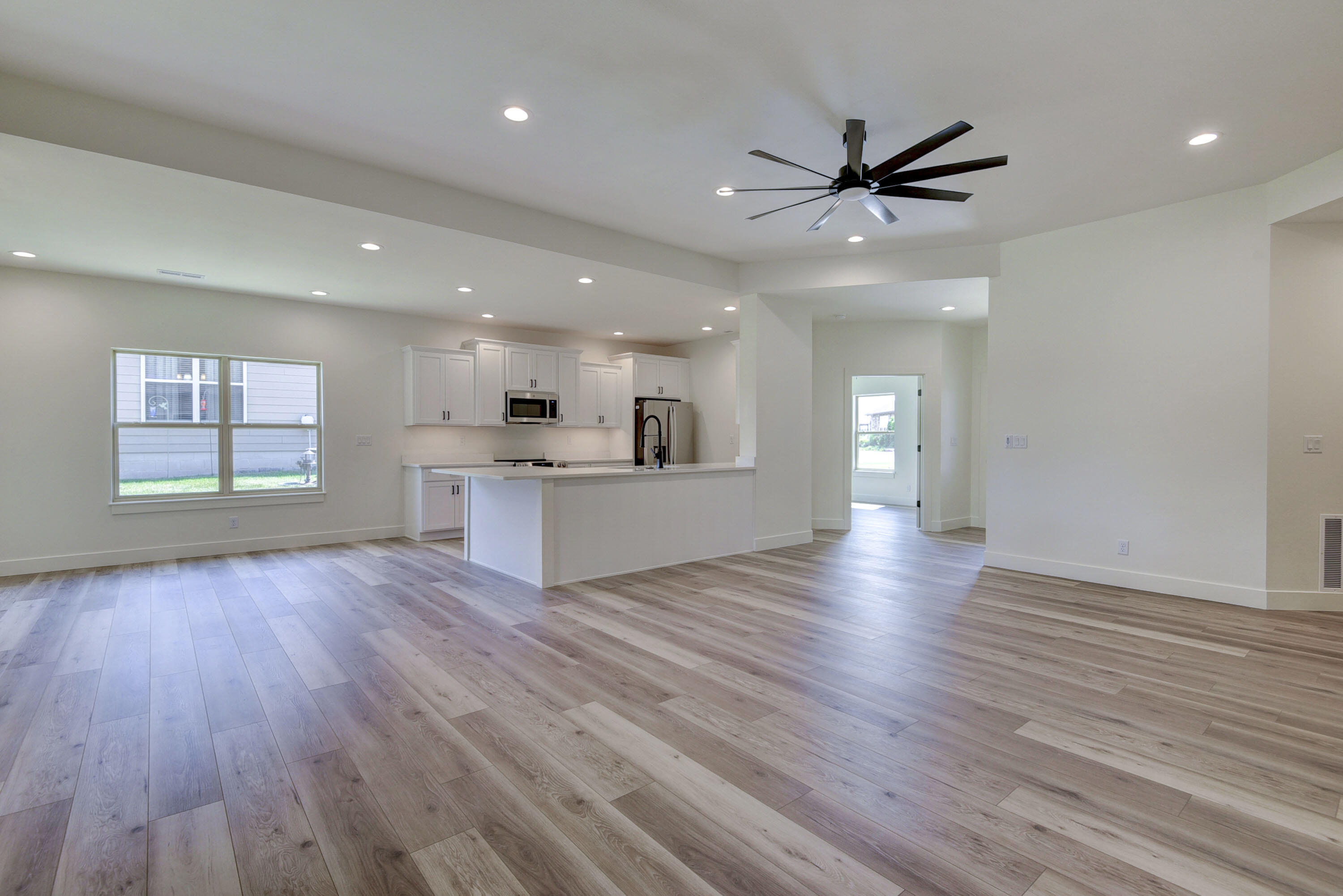 82 Mountain View Court Property Photo 6