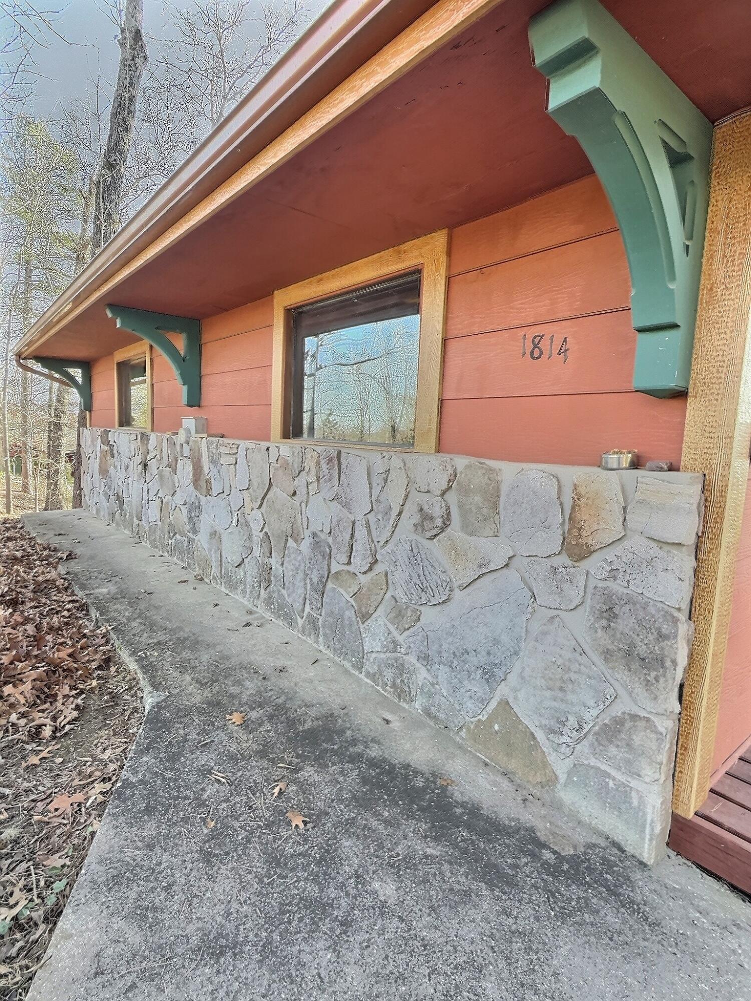 1814 Riverview Drive Property Photo 7