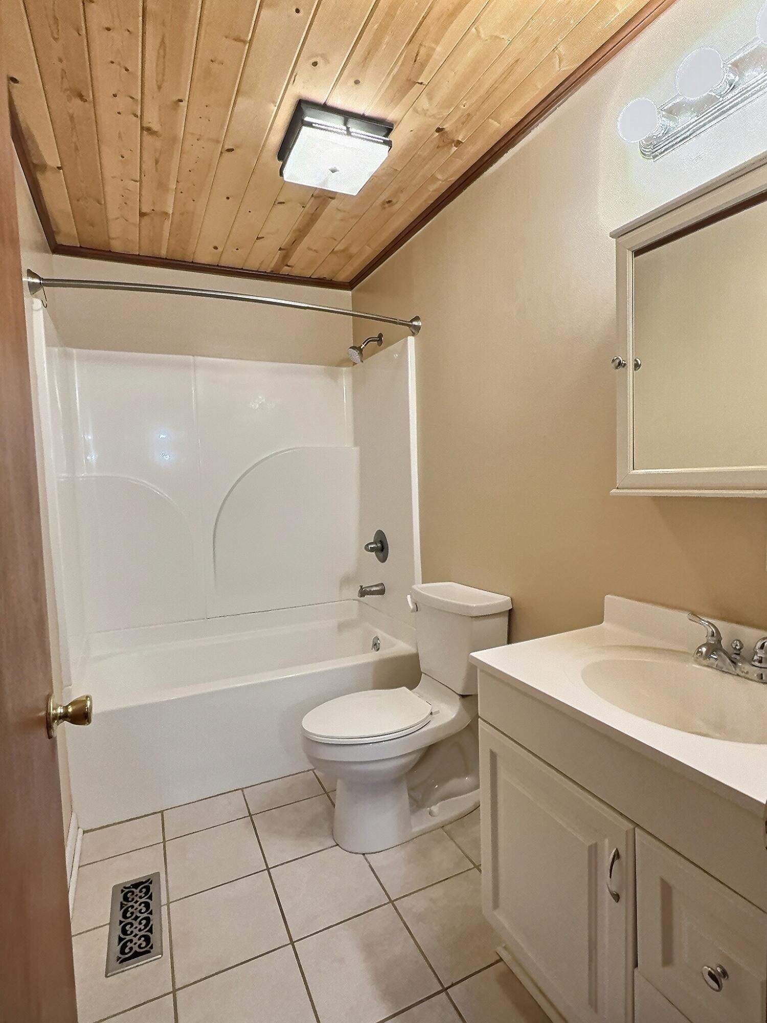1814 Riverview Drive Property Photo 14