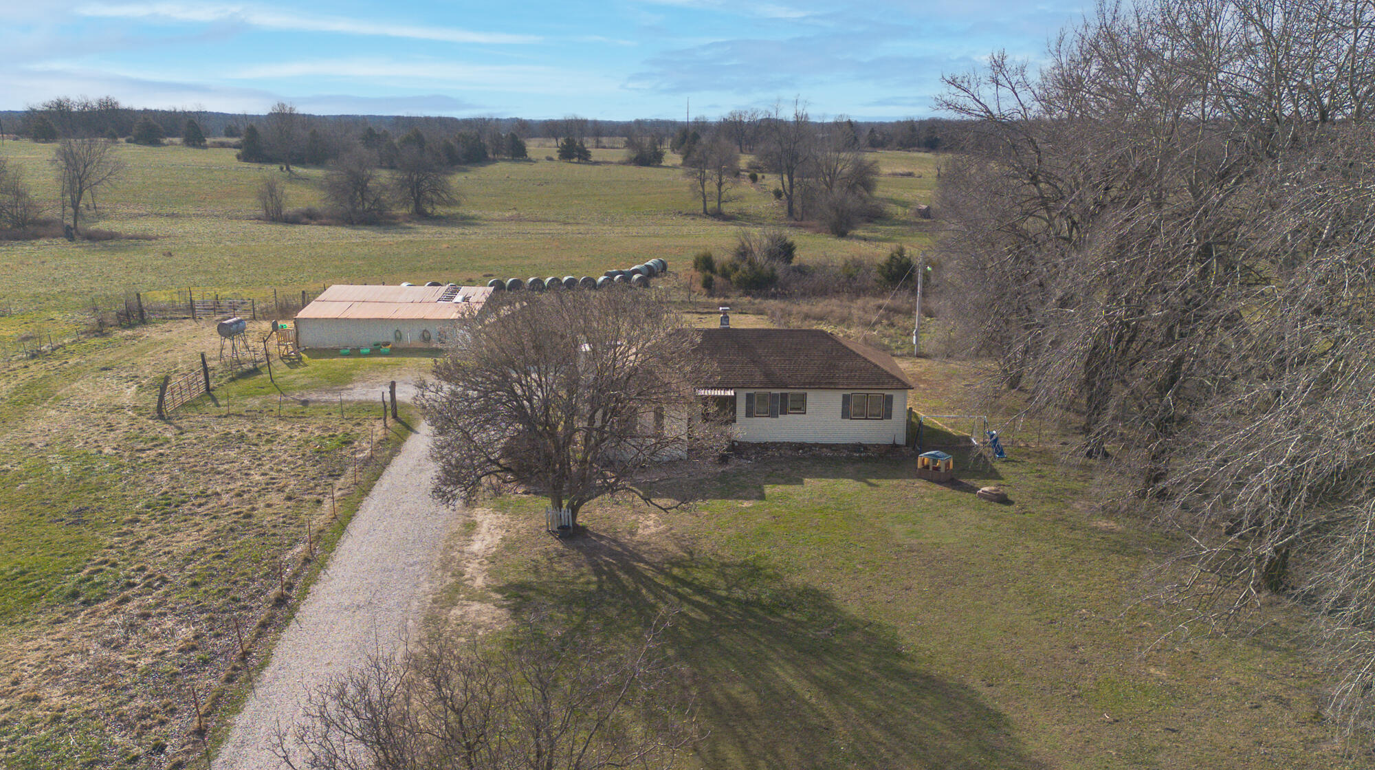 6684 East State Highway Oo Property Photo 2