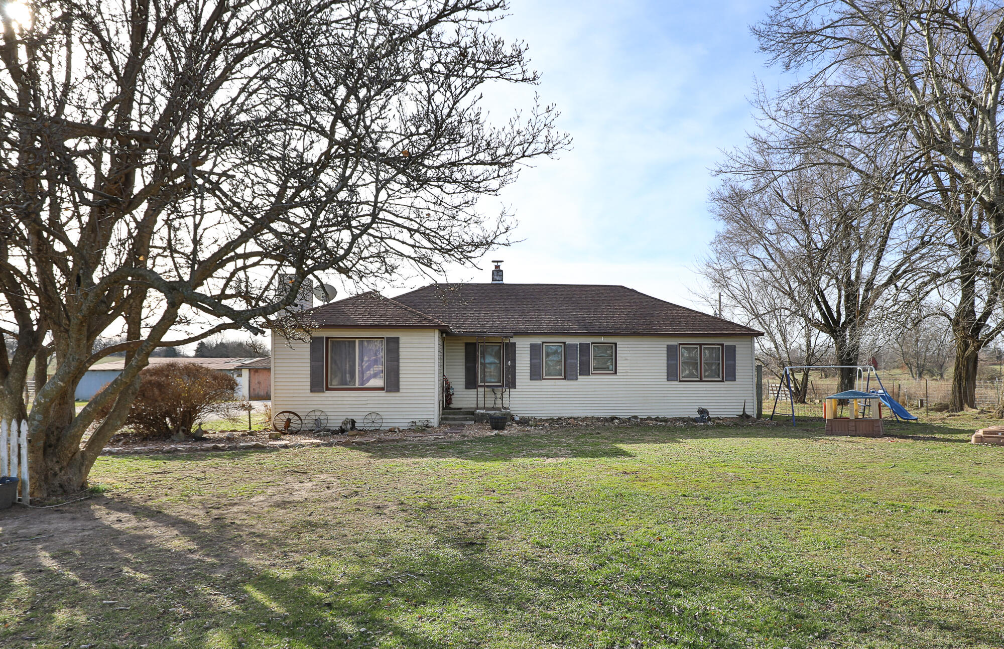 6684 East State Highway Oo Property Photo 5
