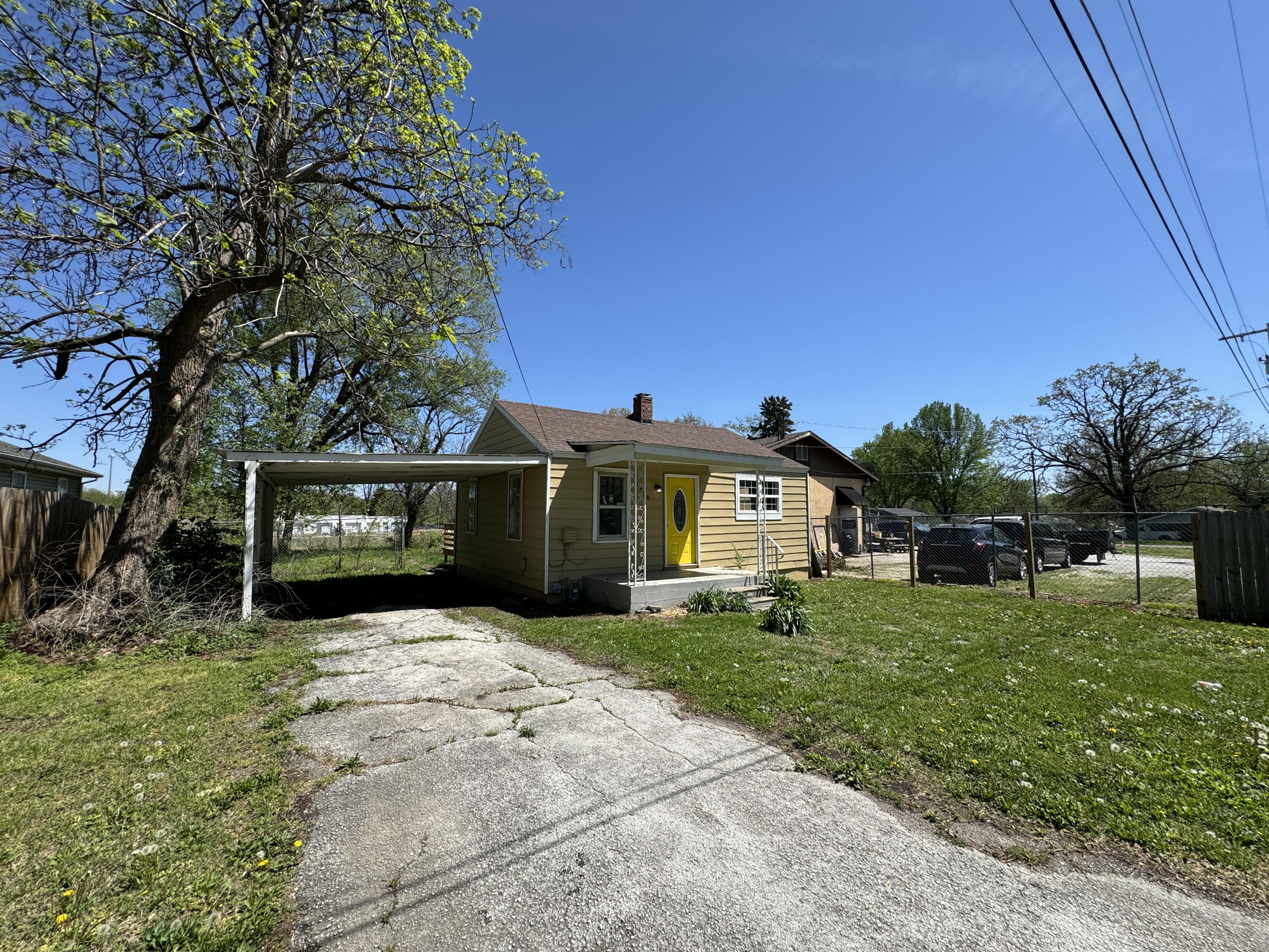 503 South New Avenue Property Photo 16