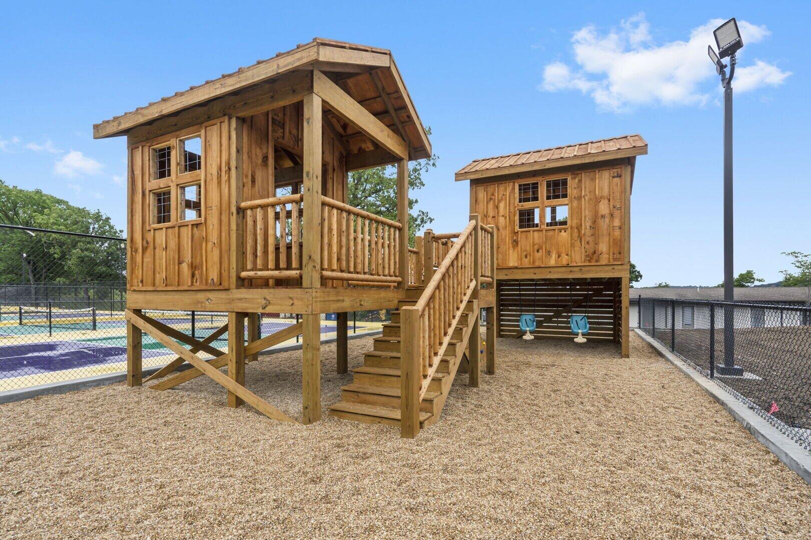 100 Getaway Circle 116 Property Photo 39