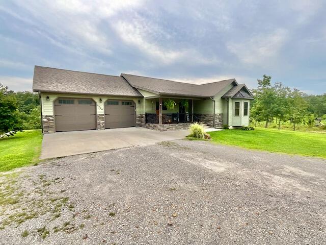 1278 Fox Circle Drive Property Photo 3