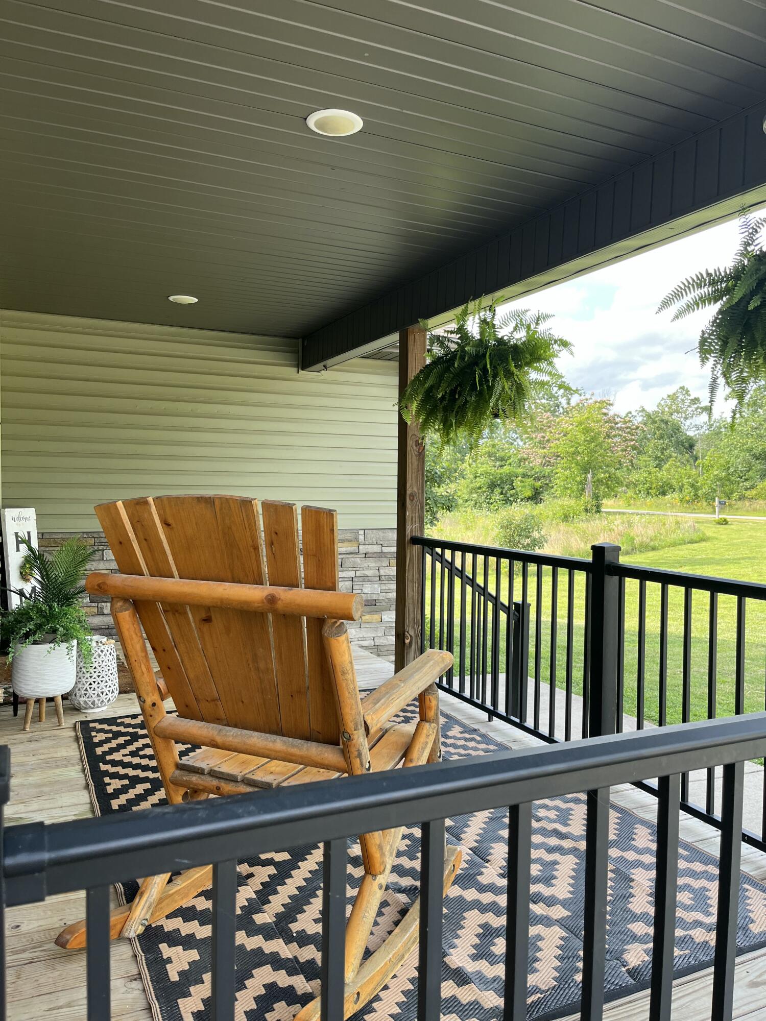 1278 Fox Circle Drive Property Photo 8