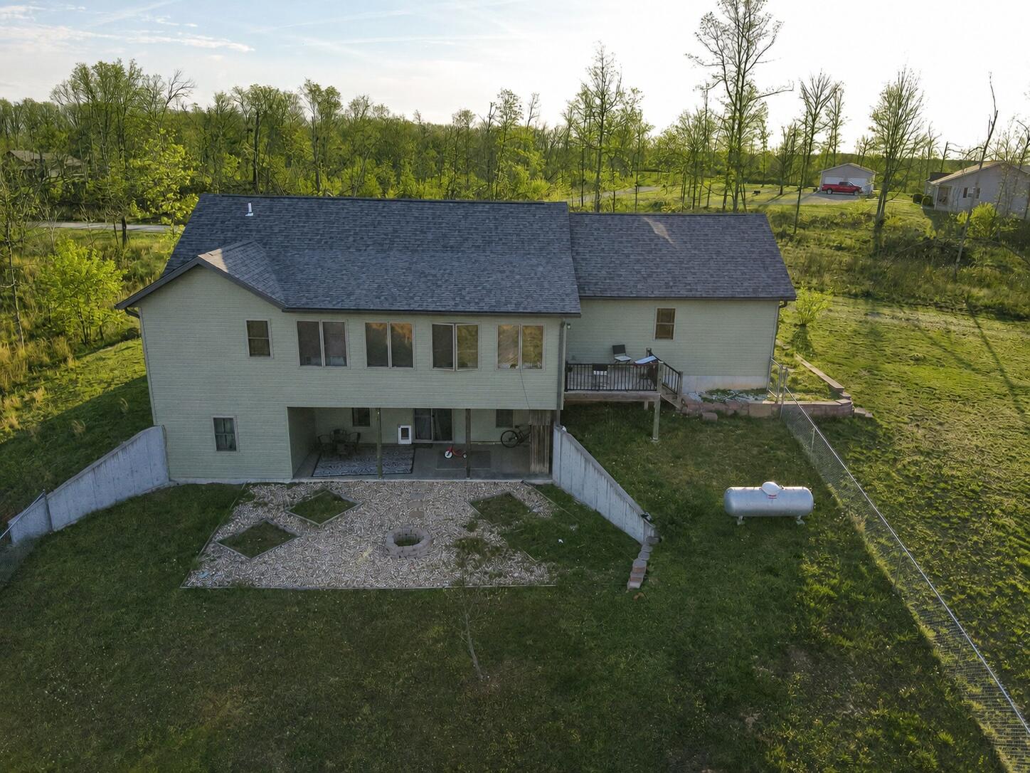 1278 Fox Circle Drive Property Photo 9