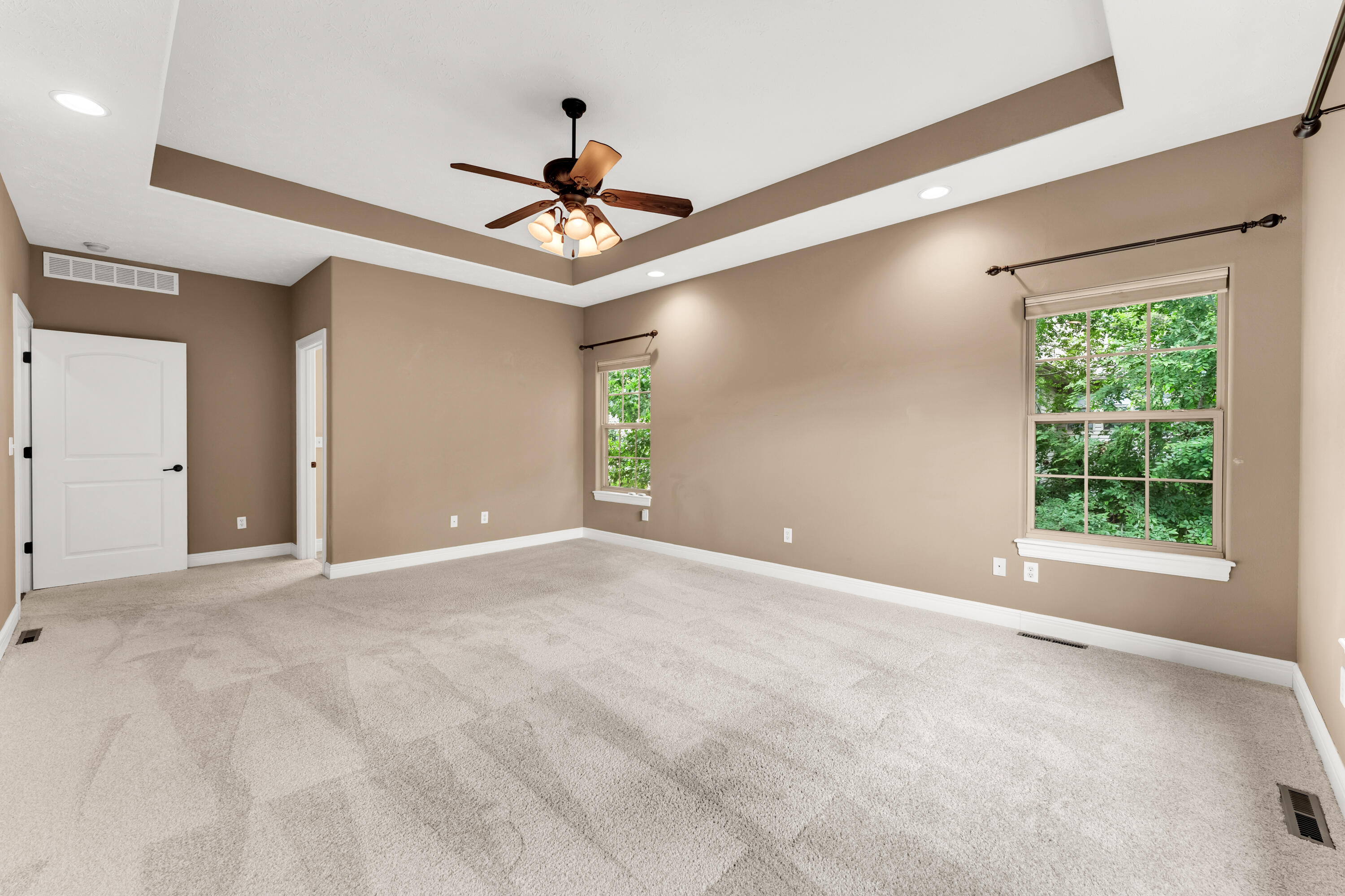 860 Silvercliff Way Property Photo 29