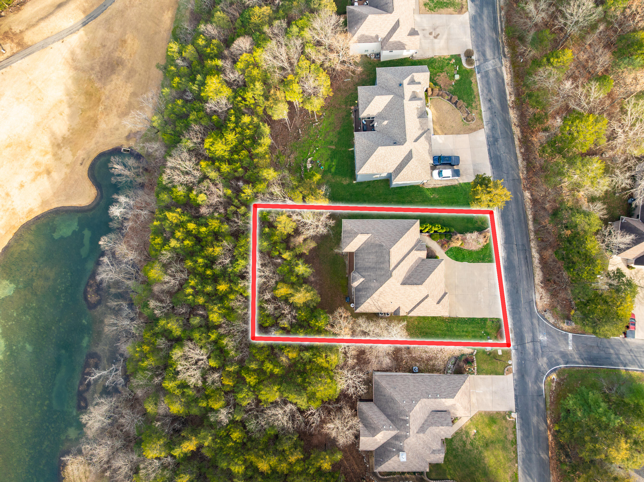 860 Silvercliff Way Property Photo 77