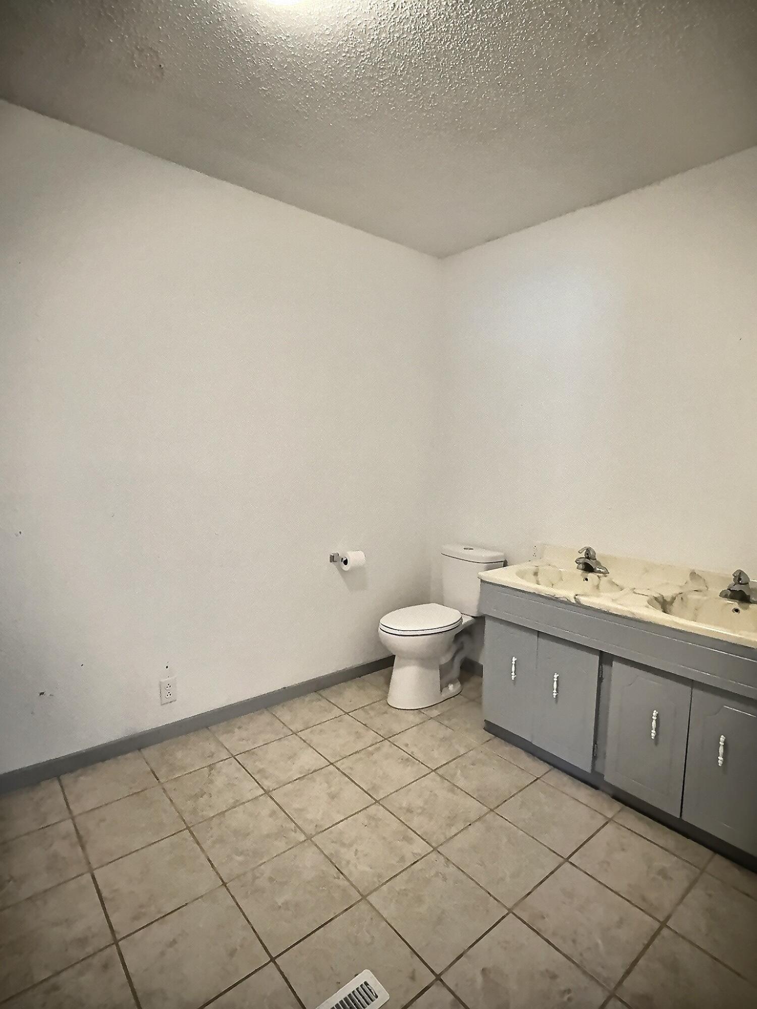 1522 County Road 404 Property Photo 13
