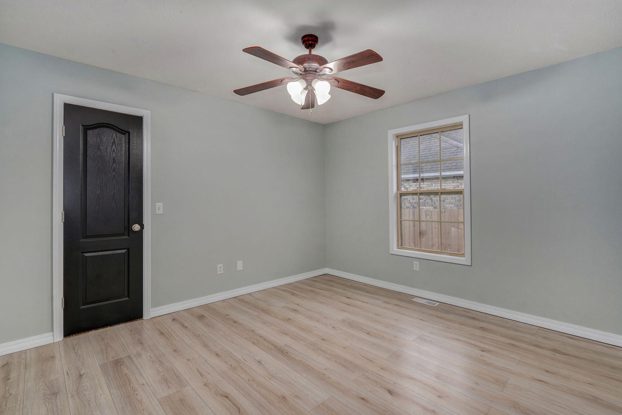 194 Meadowlark Property Photo 24
