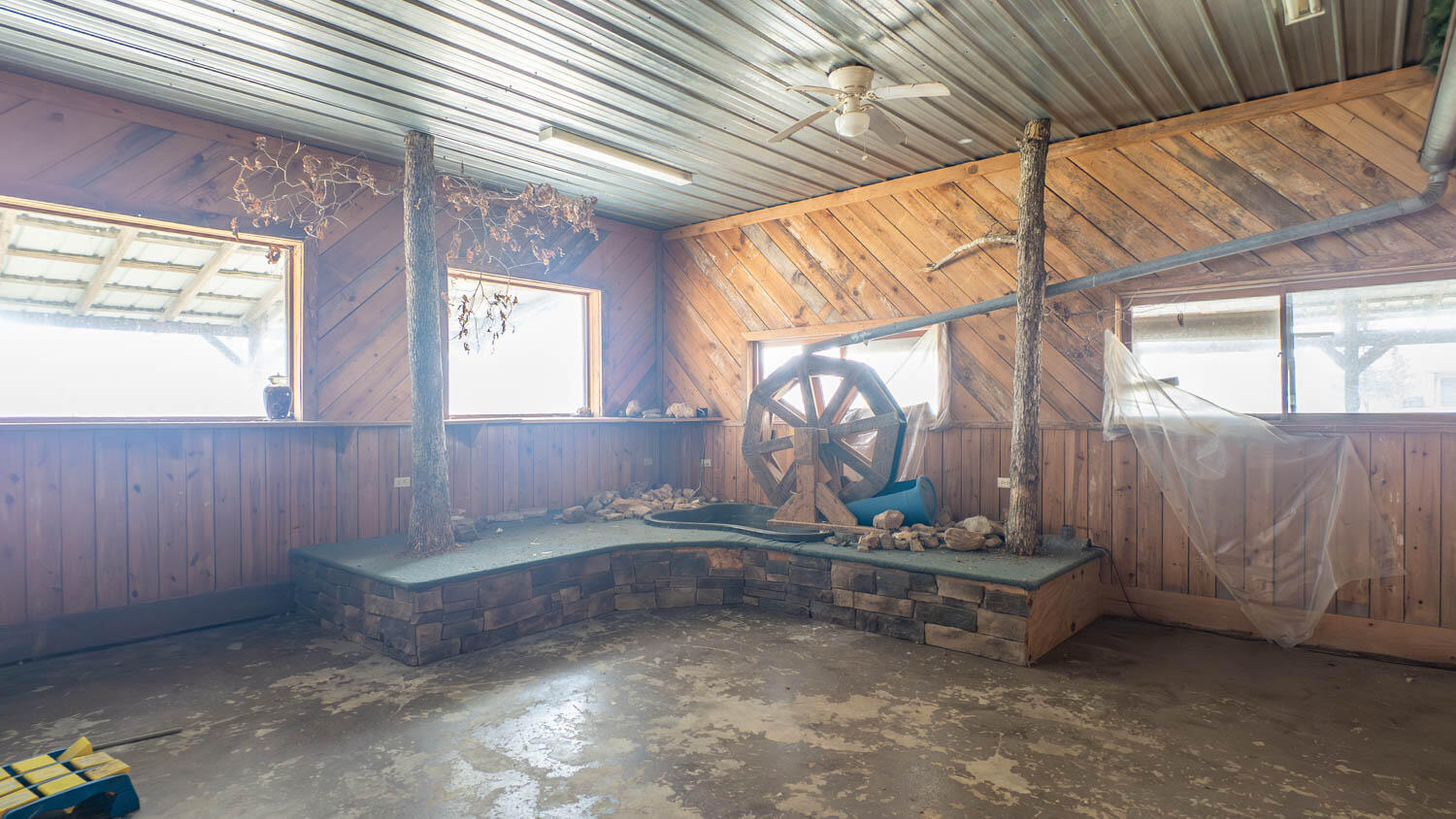 402 2nd Street Property Photo 15