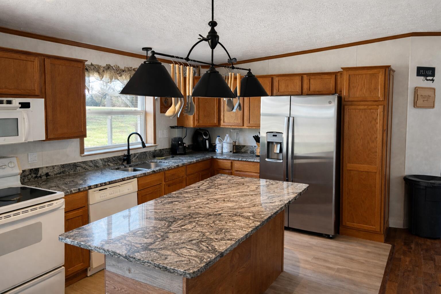 420 Dairy Road Property Photo 4